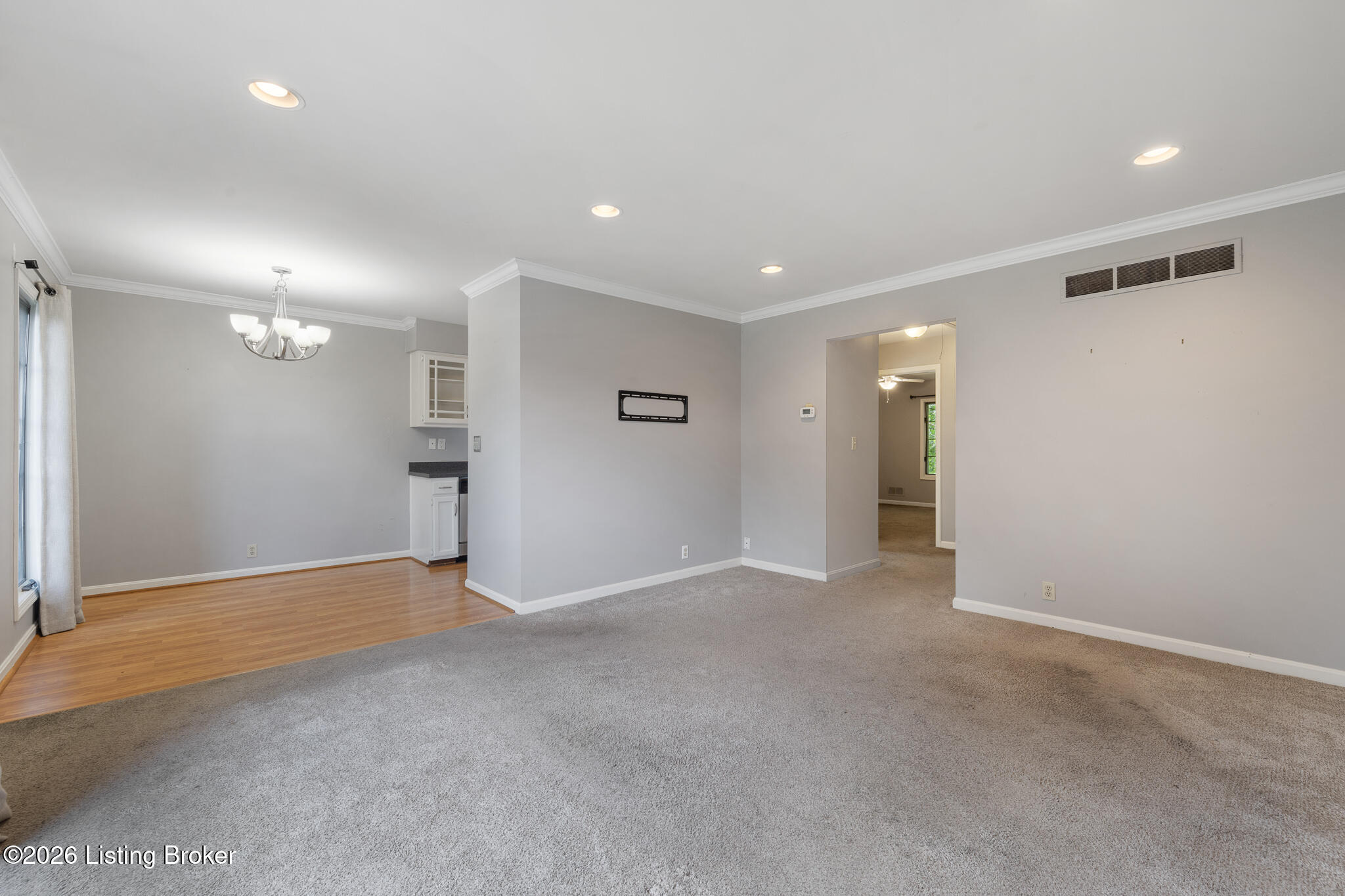 188 Saint Matthews Ave APT 3