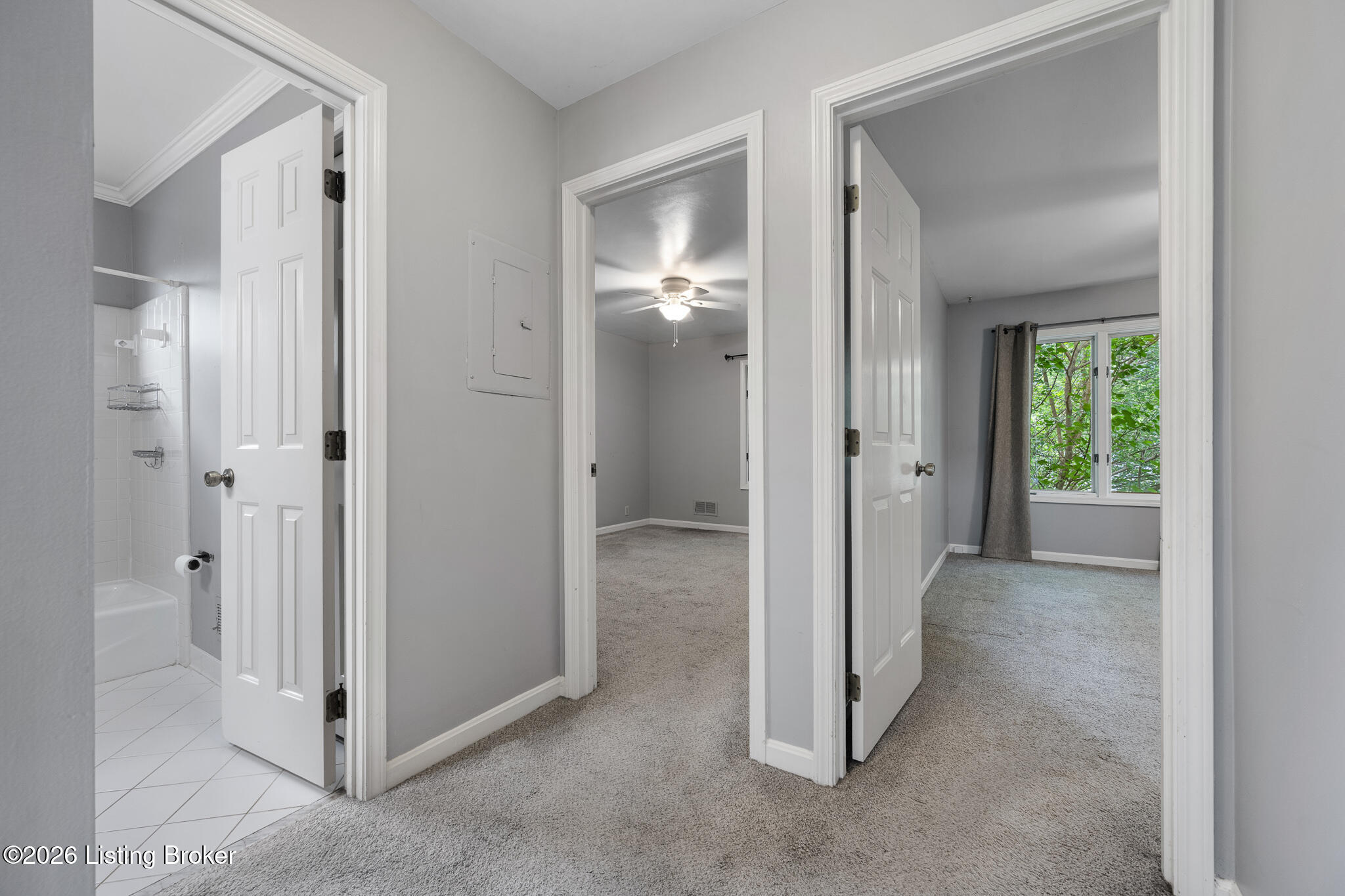 188 Saint Matthews Ave APT 3