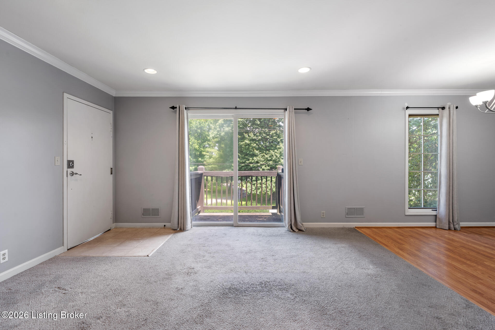 188 Saint Matthews Ave APT 3