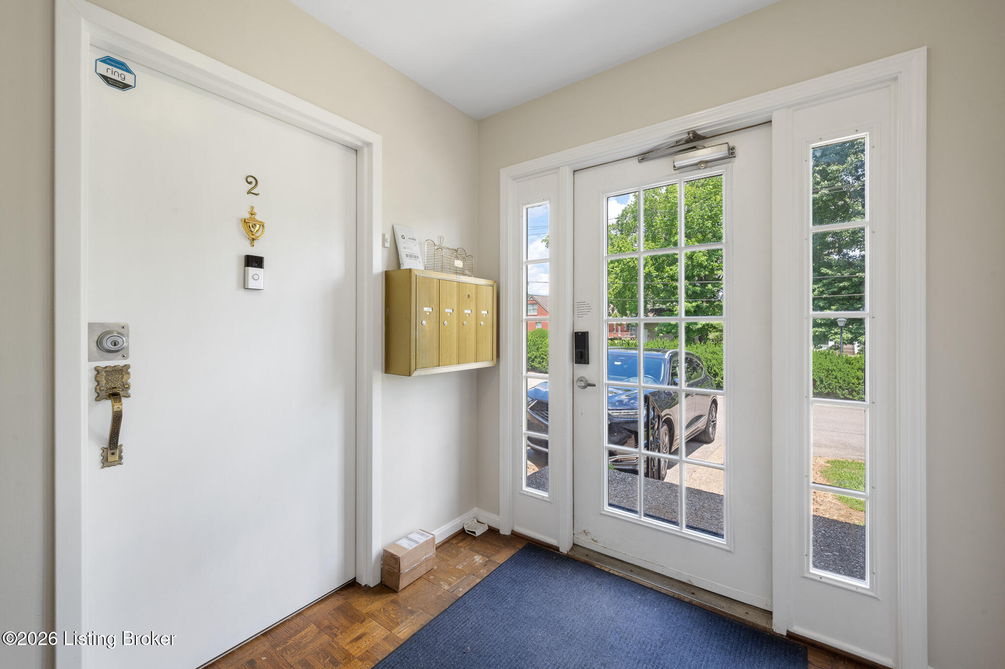 188 Saint Matthews Ave APT 3