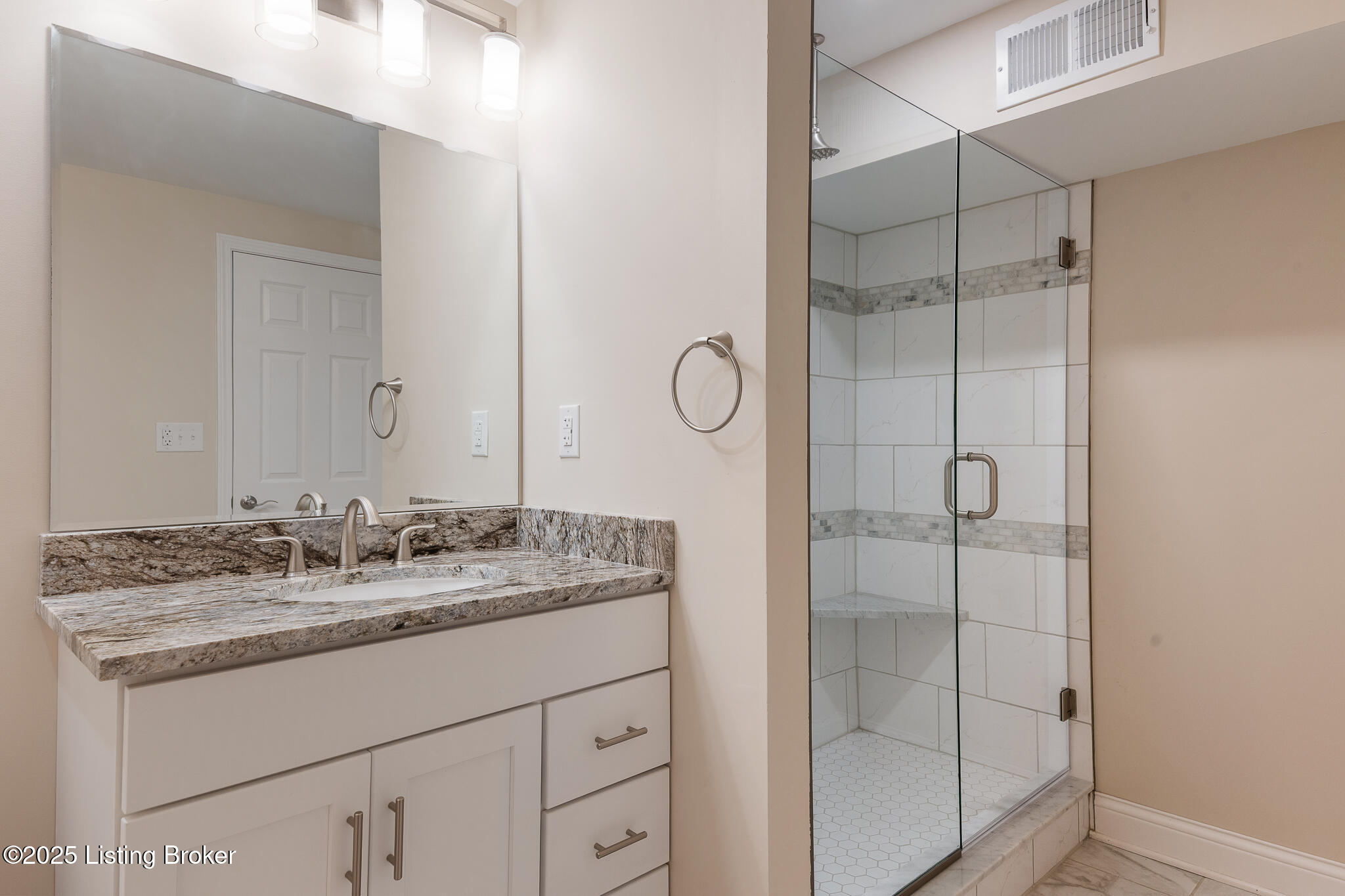 13304 River Bluff Ct