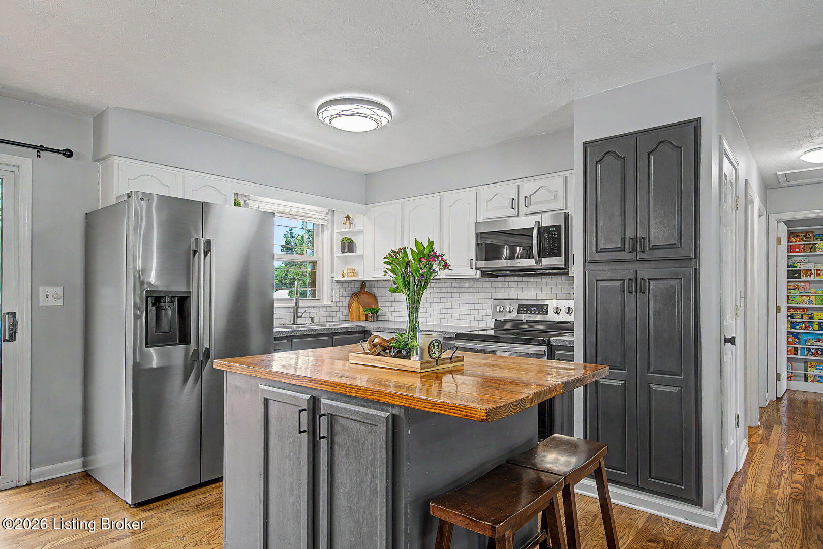 710 Marengo Dr