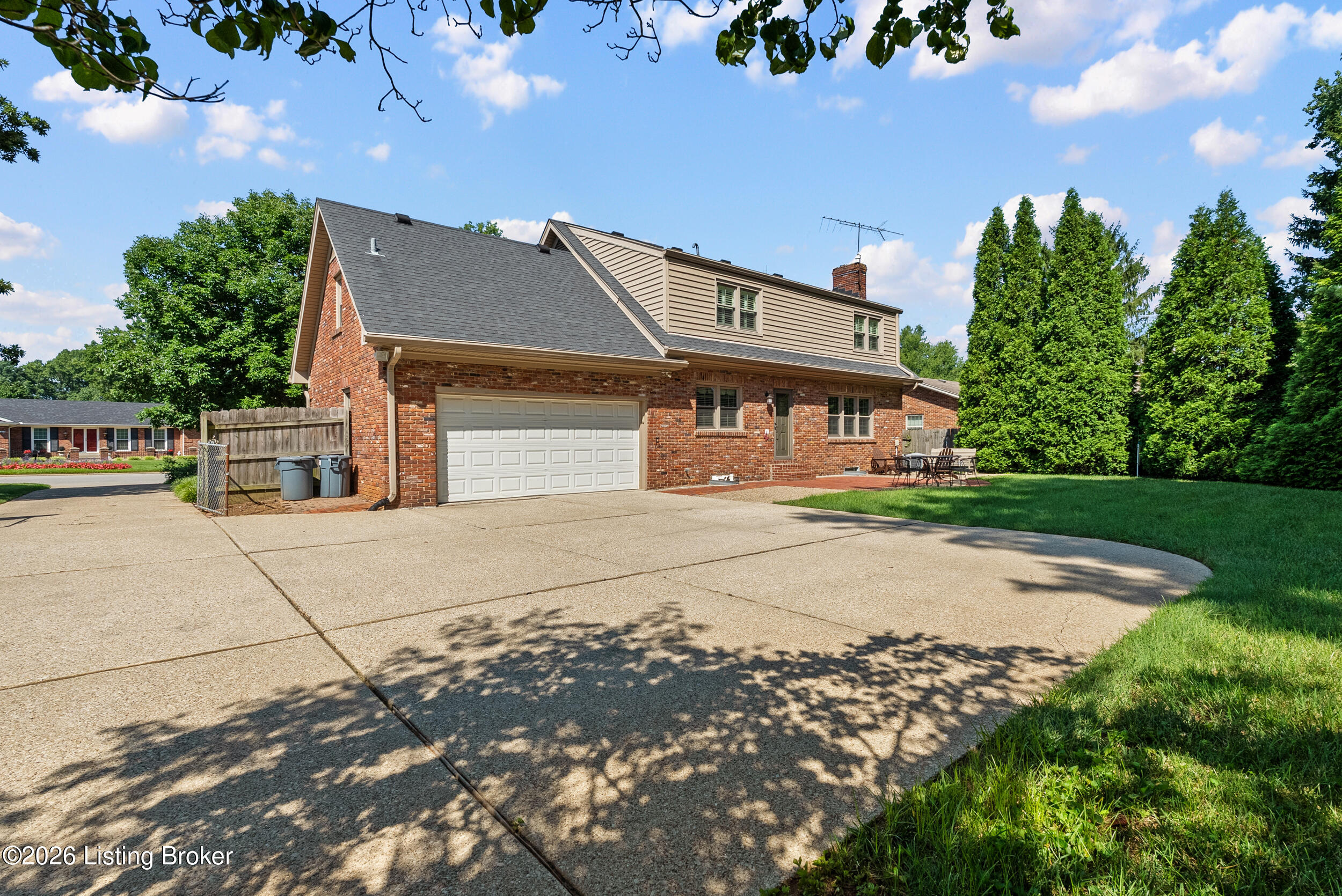 8903 Nottingham Pkwy