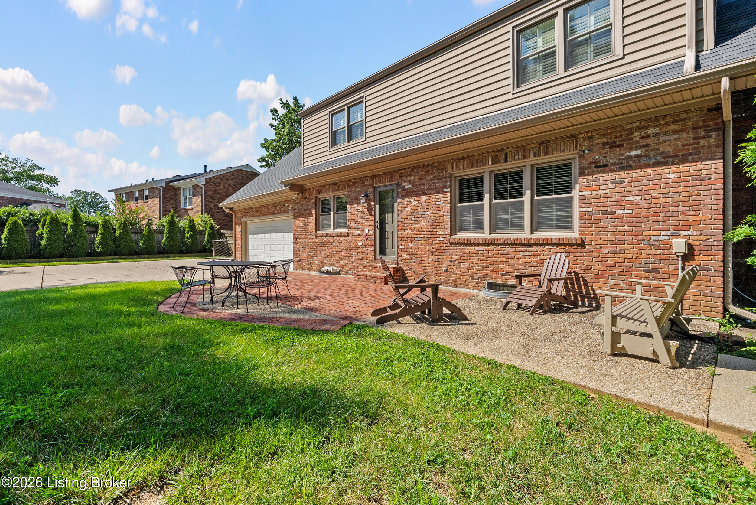 8903 Nottingham Pkwy