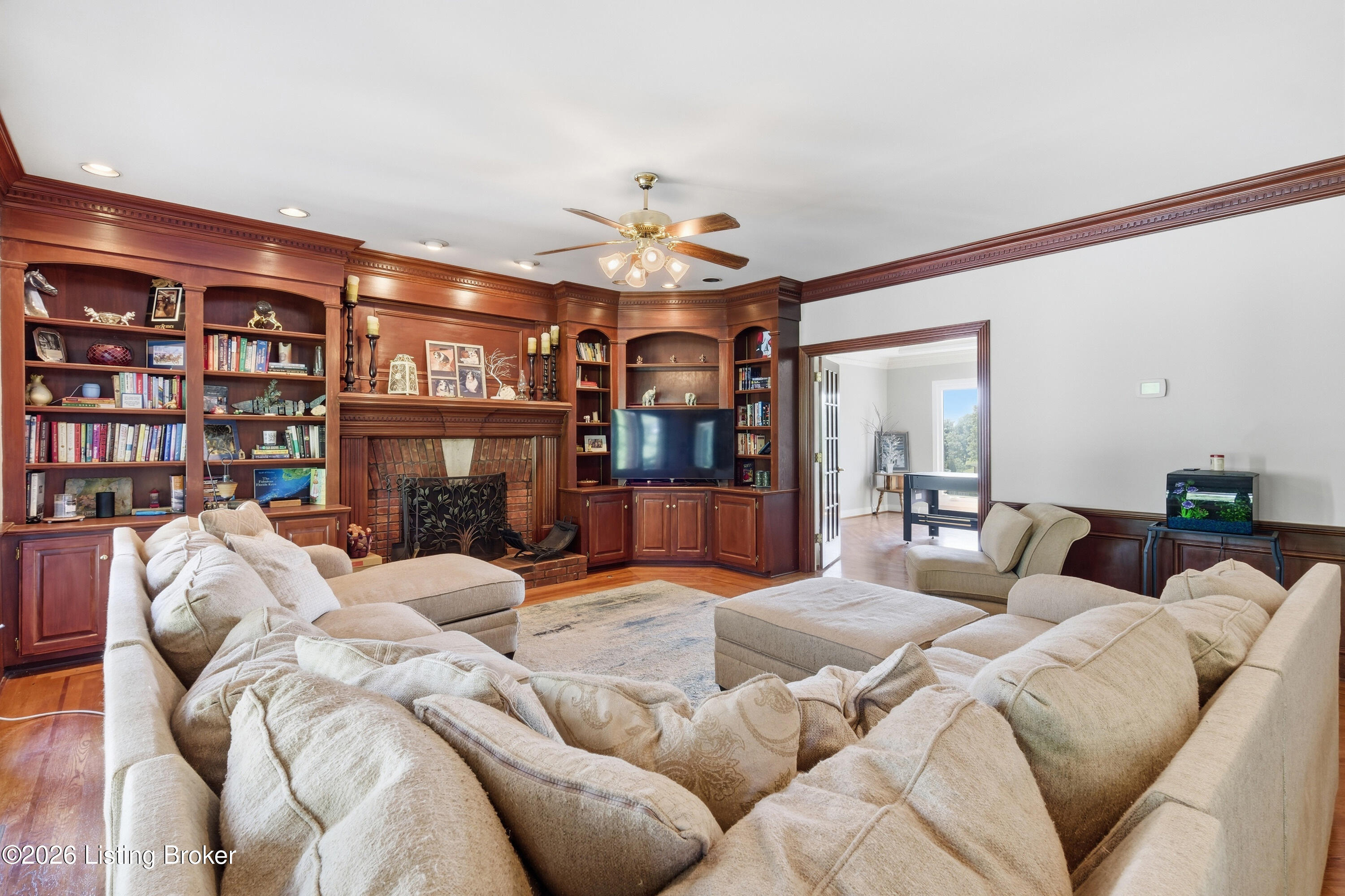 7304 Willow Gate Ct