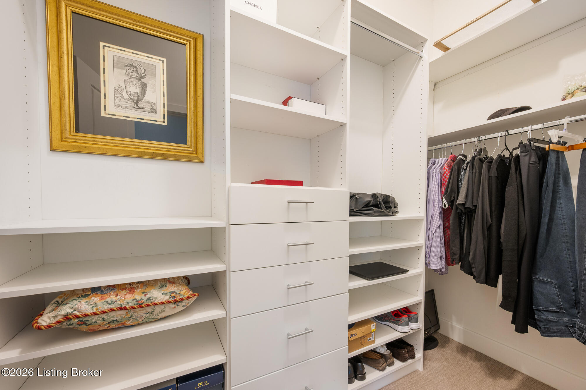324 E Main St 401