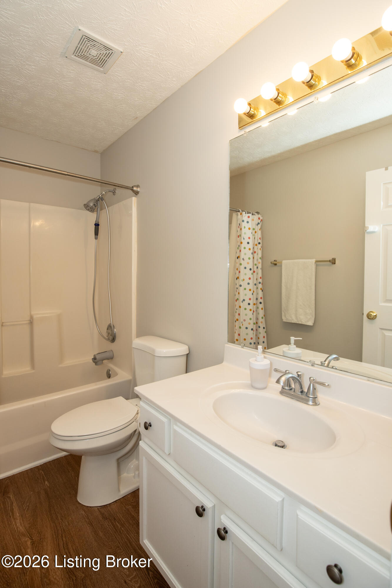 4909 Middlesex Dr