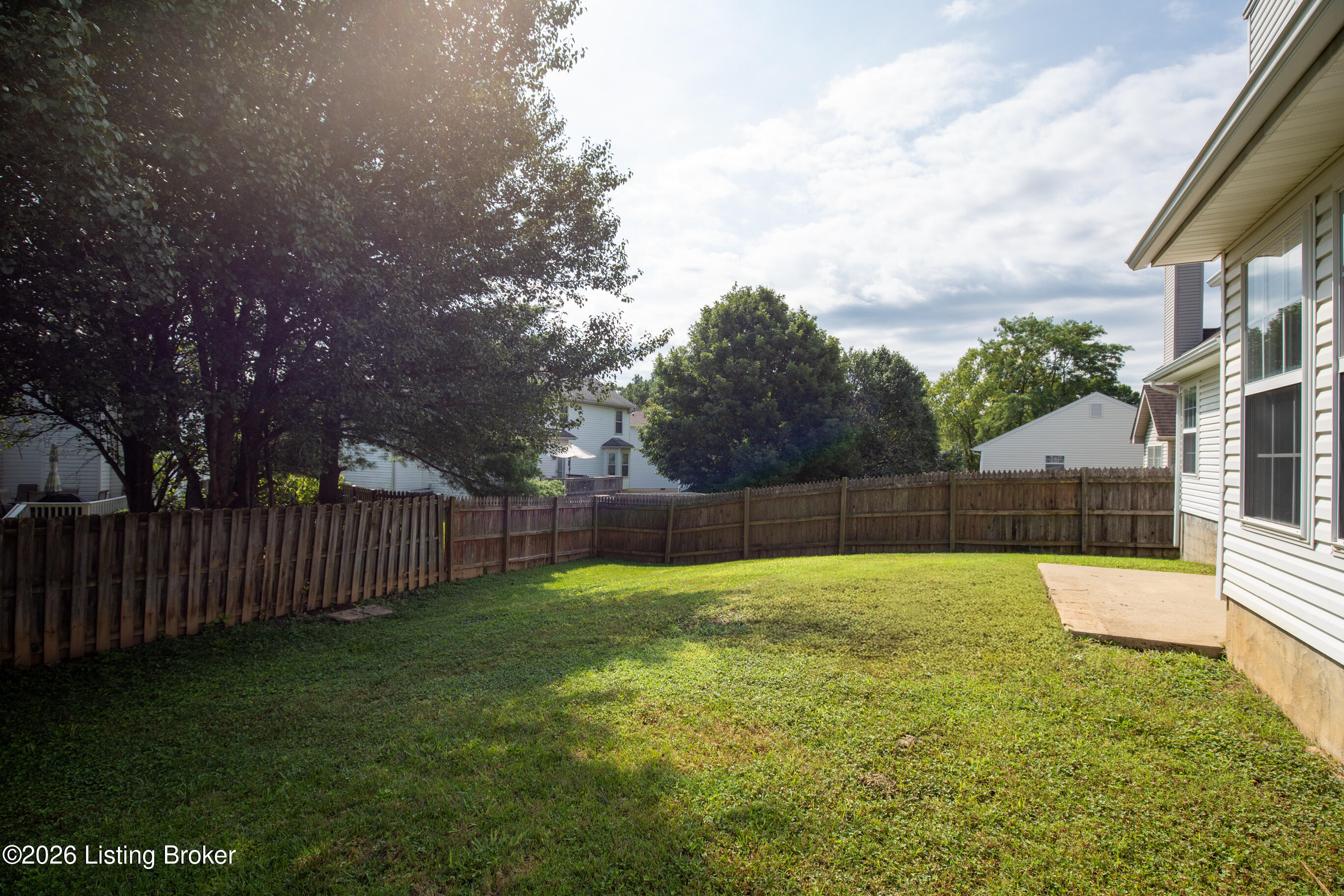 4909 Middlesex Dr