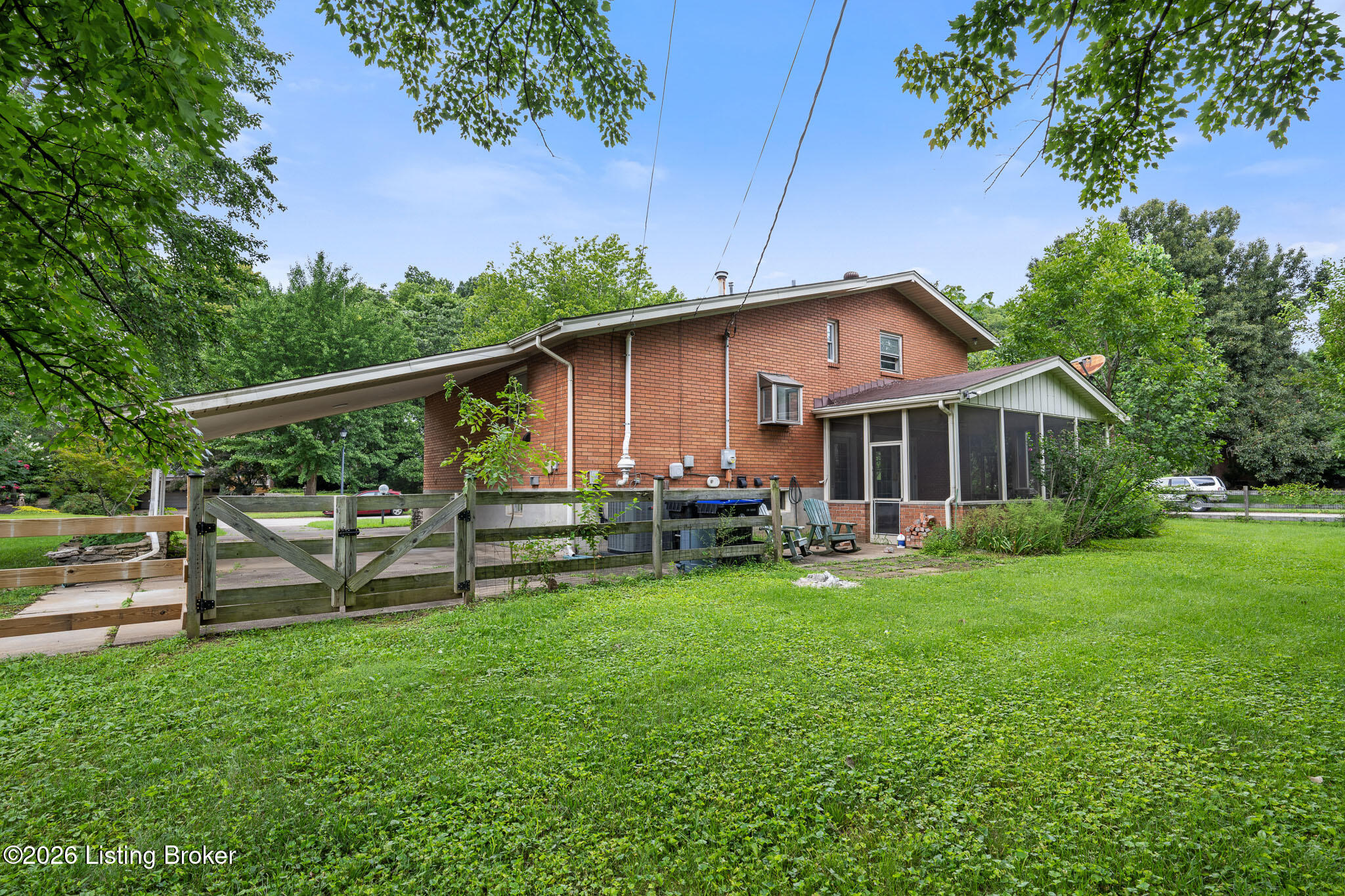 1608 Dunbarton Wynde