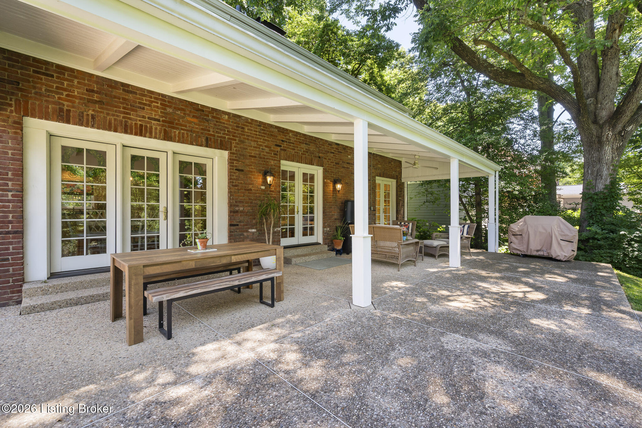 2420 Top Hill Rd