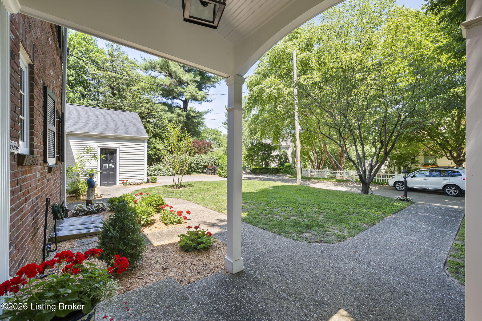 2420 Top Hill Rd