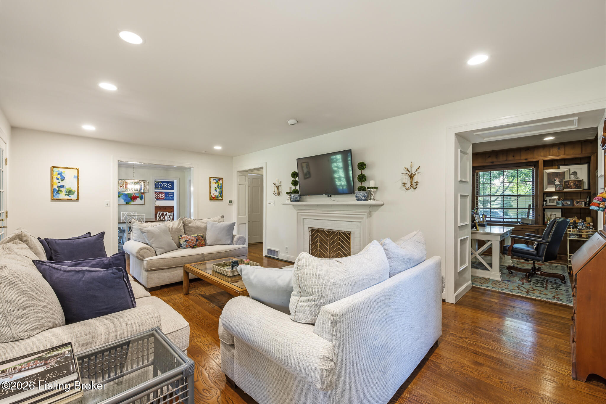 2420 Top Hill Rd