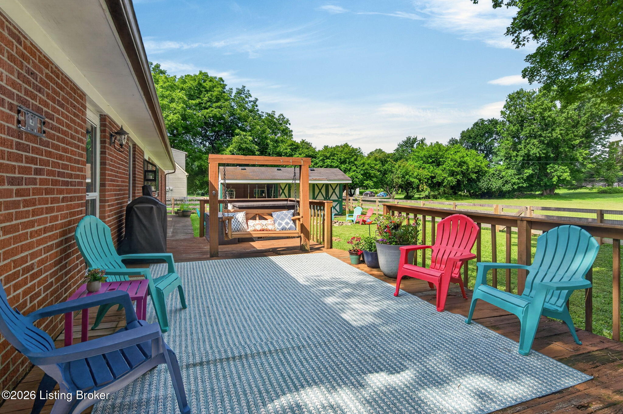 2104 N Rose Island Rd