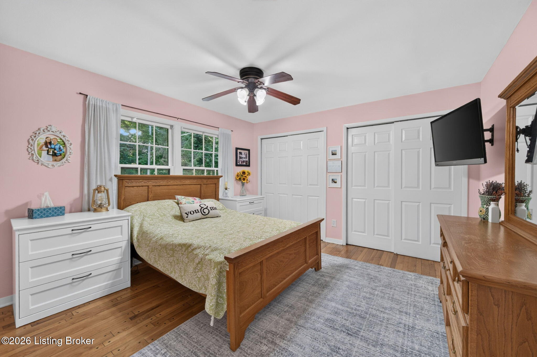 2104 N Rose Island Rd