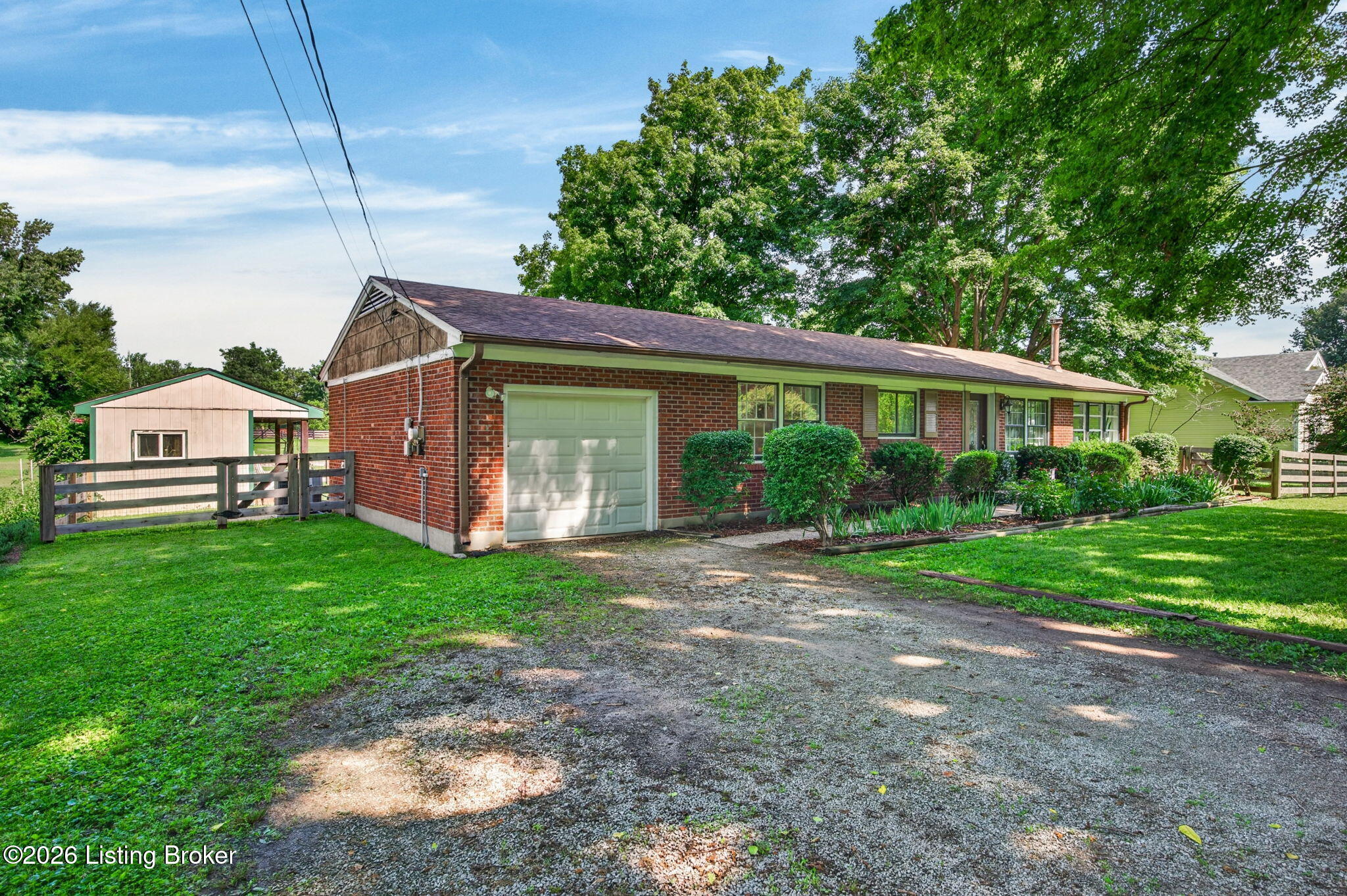 2104 N Rose Island Rd