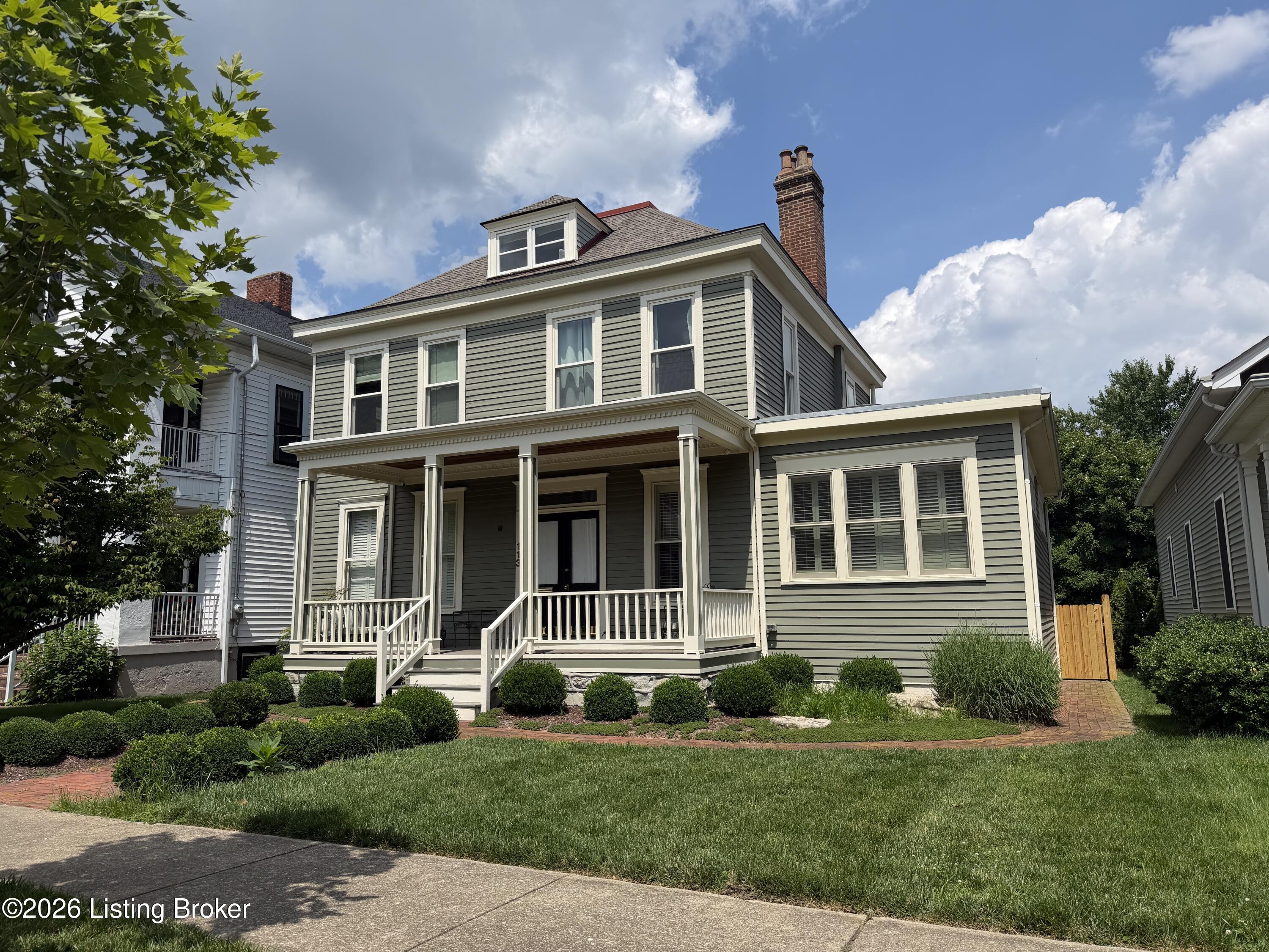 113 N Bayly Ave