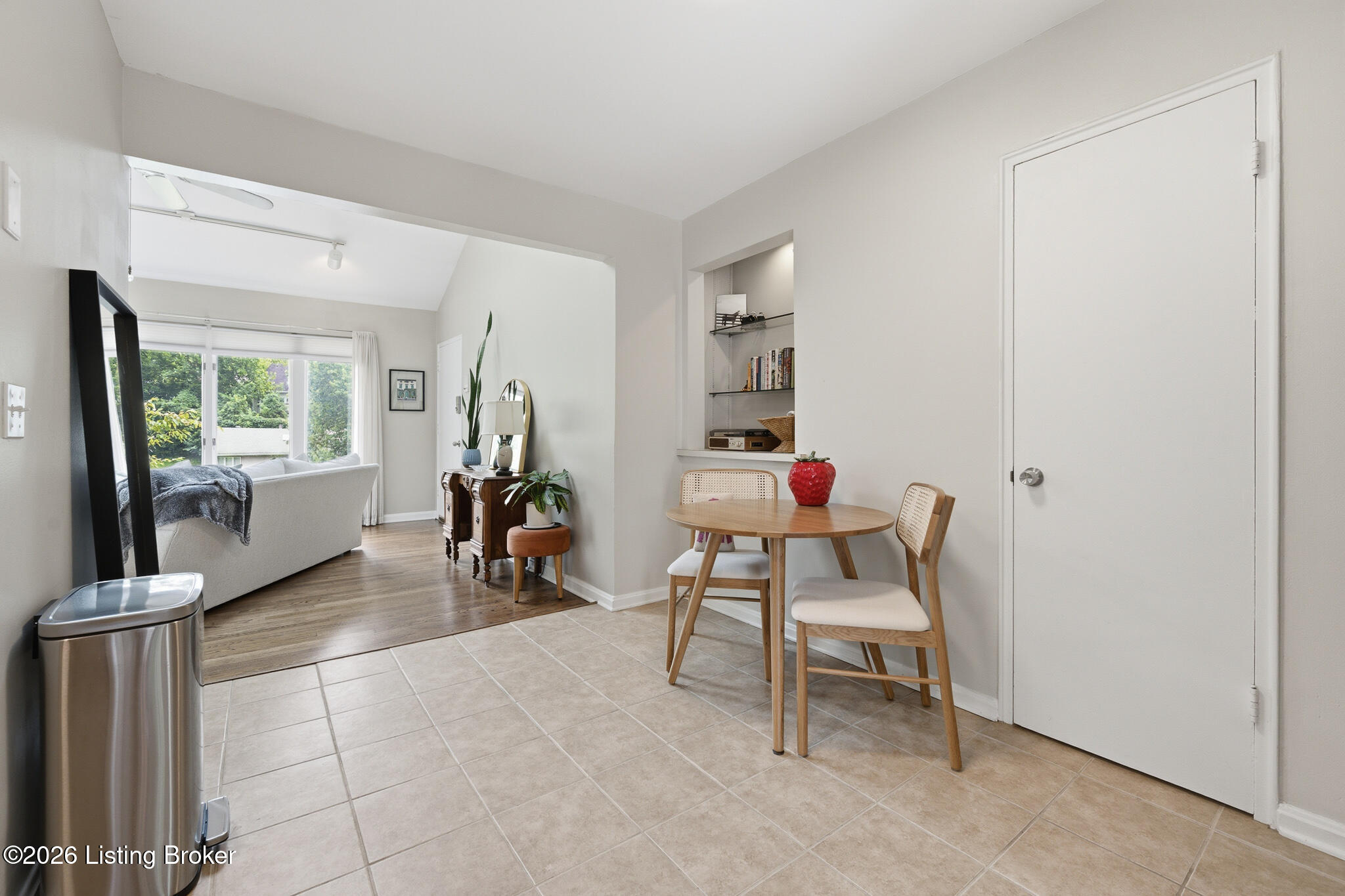 4105 Stoneview Dr APT 3