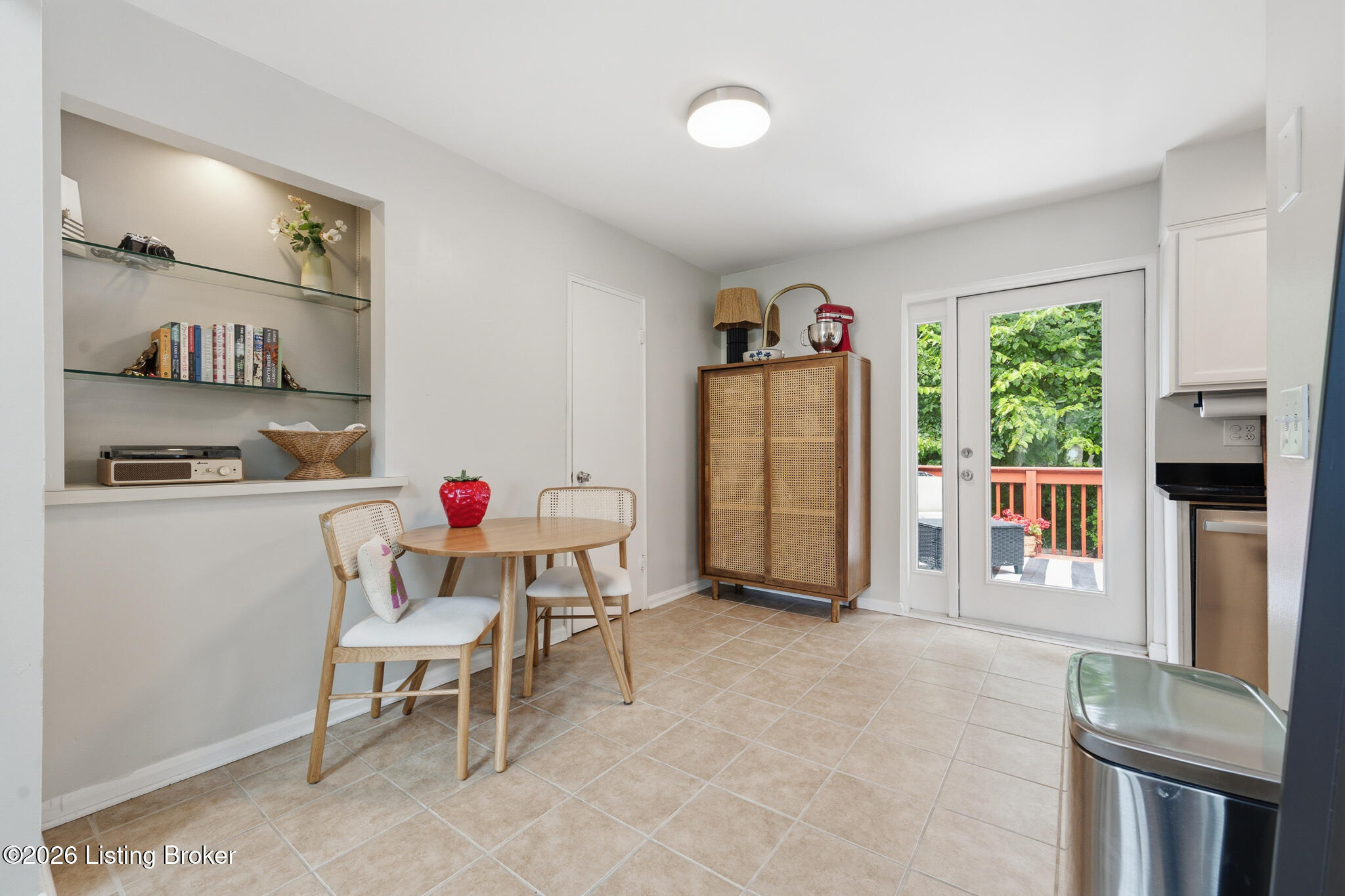 4105 Stoneview Dr APT 3