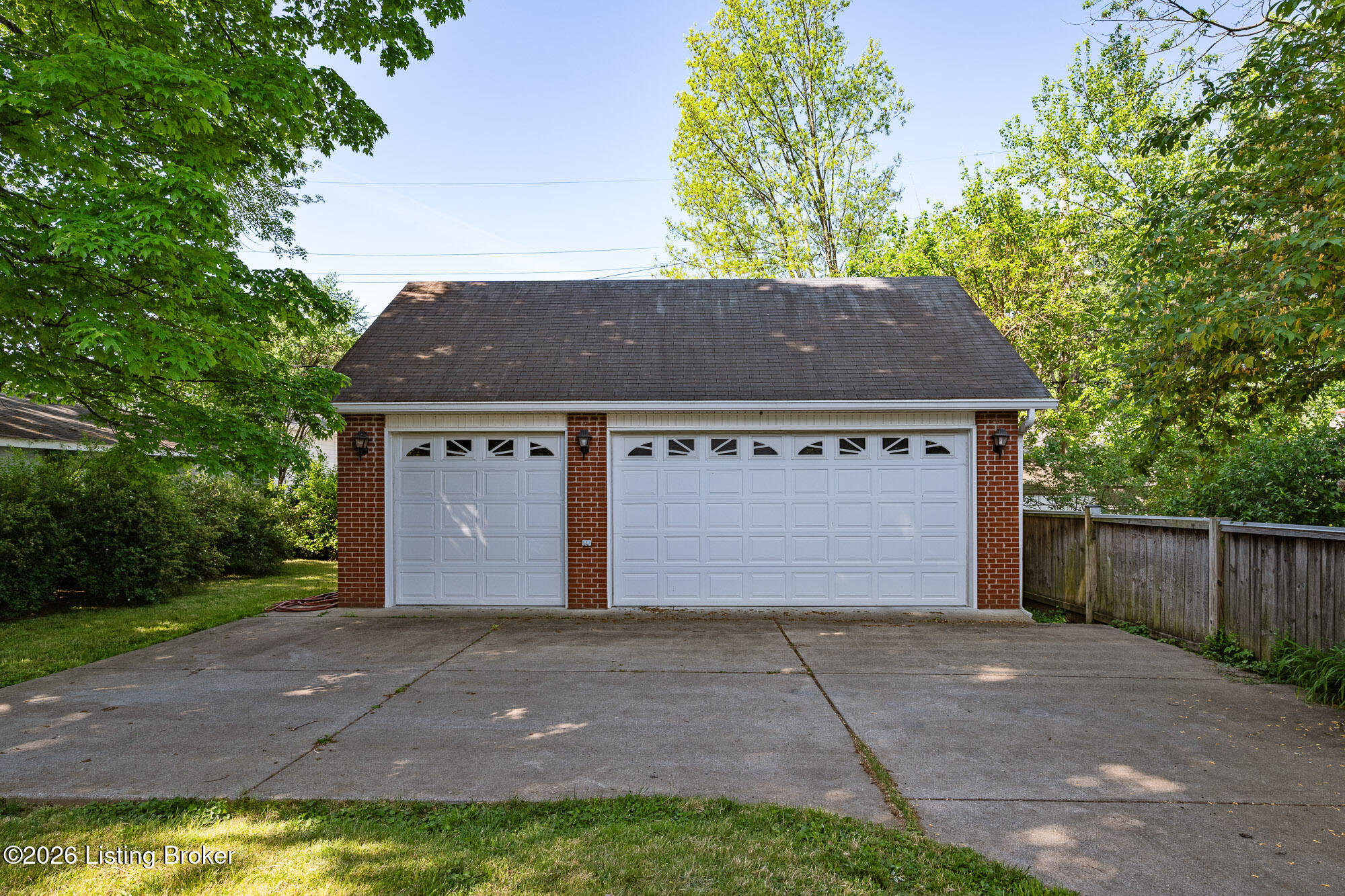 3122 Eagle Pass
