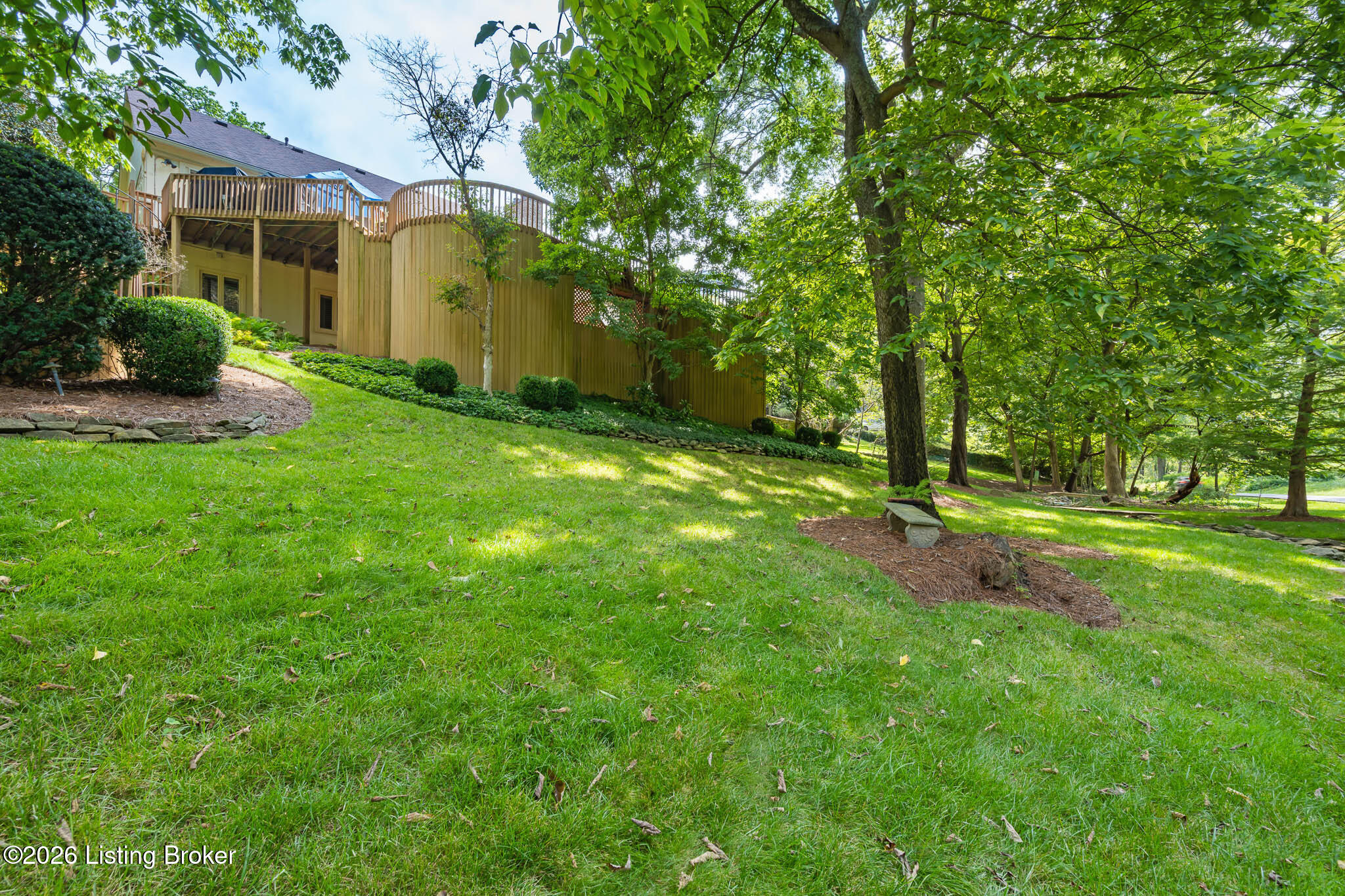 1138 Rostrevor Cir