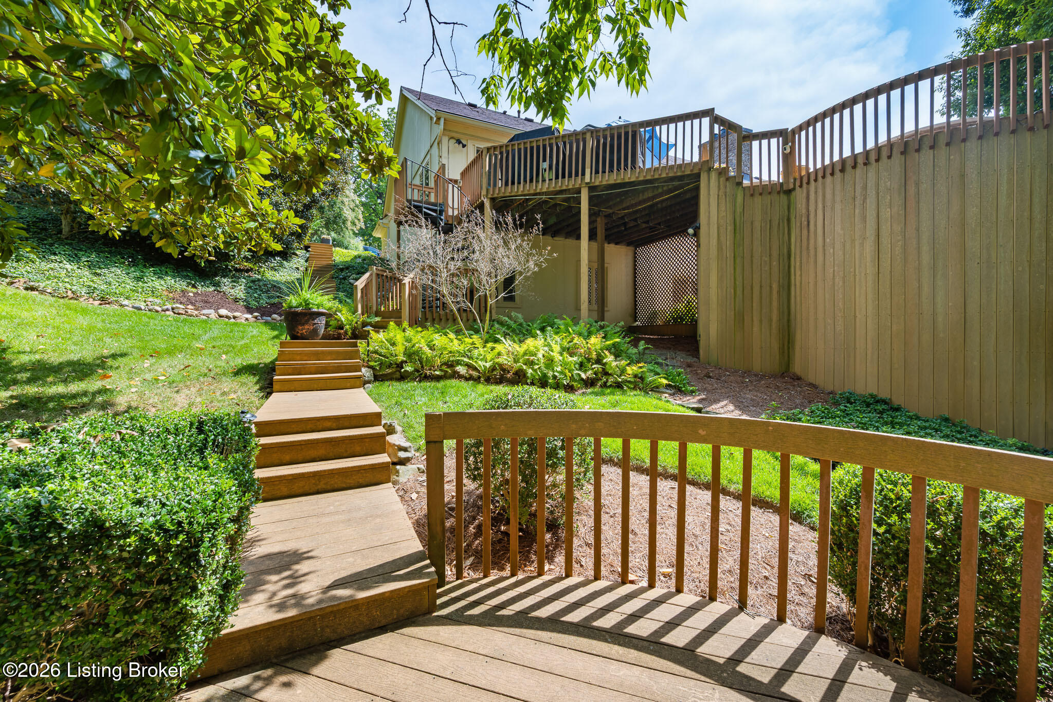 1138 Rostrevor Cir