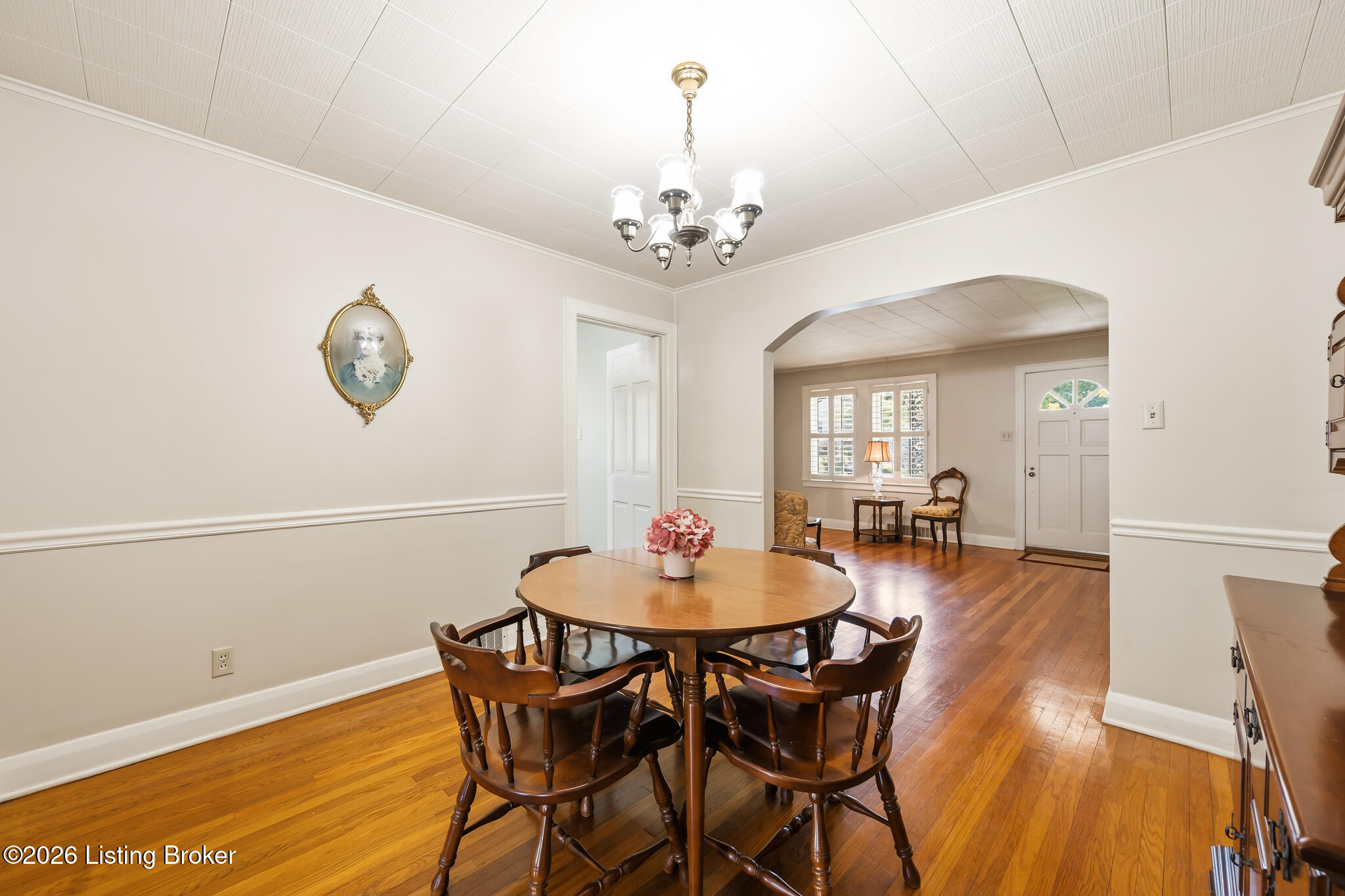 2021 Winston Ave