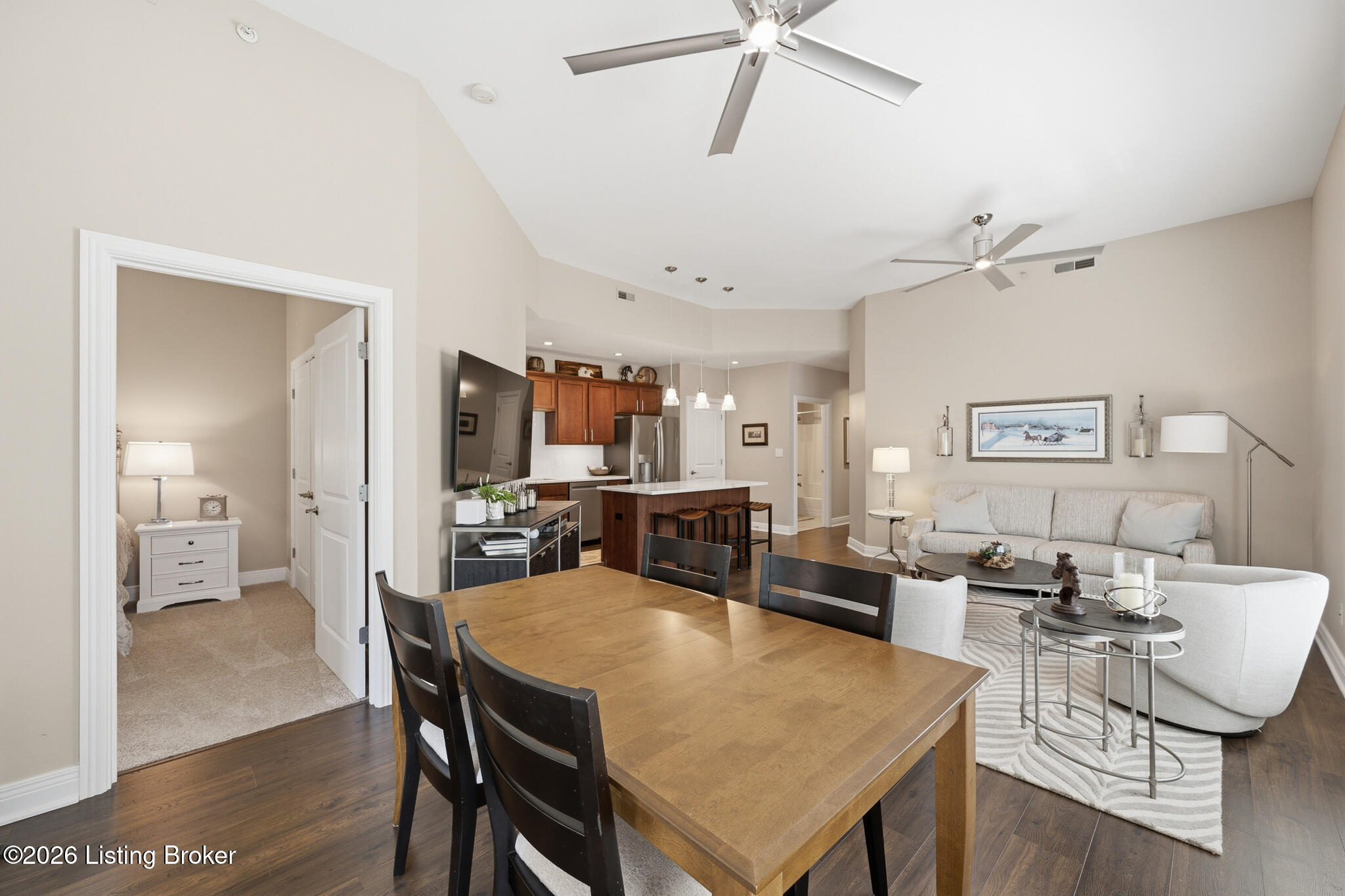 10619 Meeting St 309