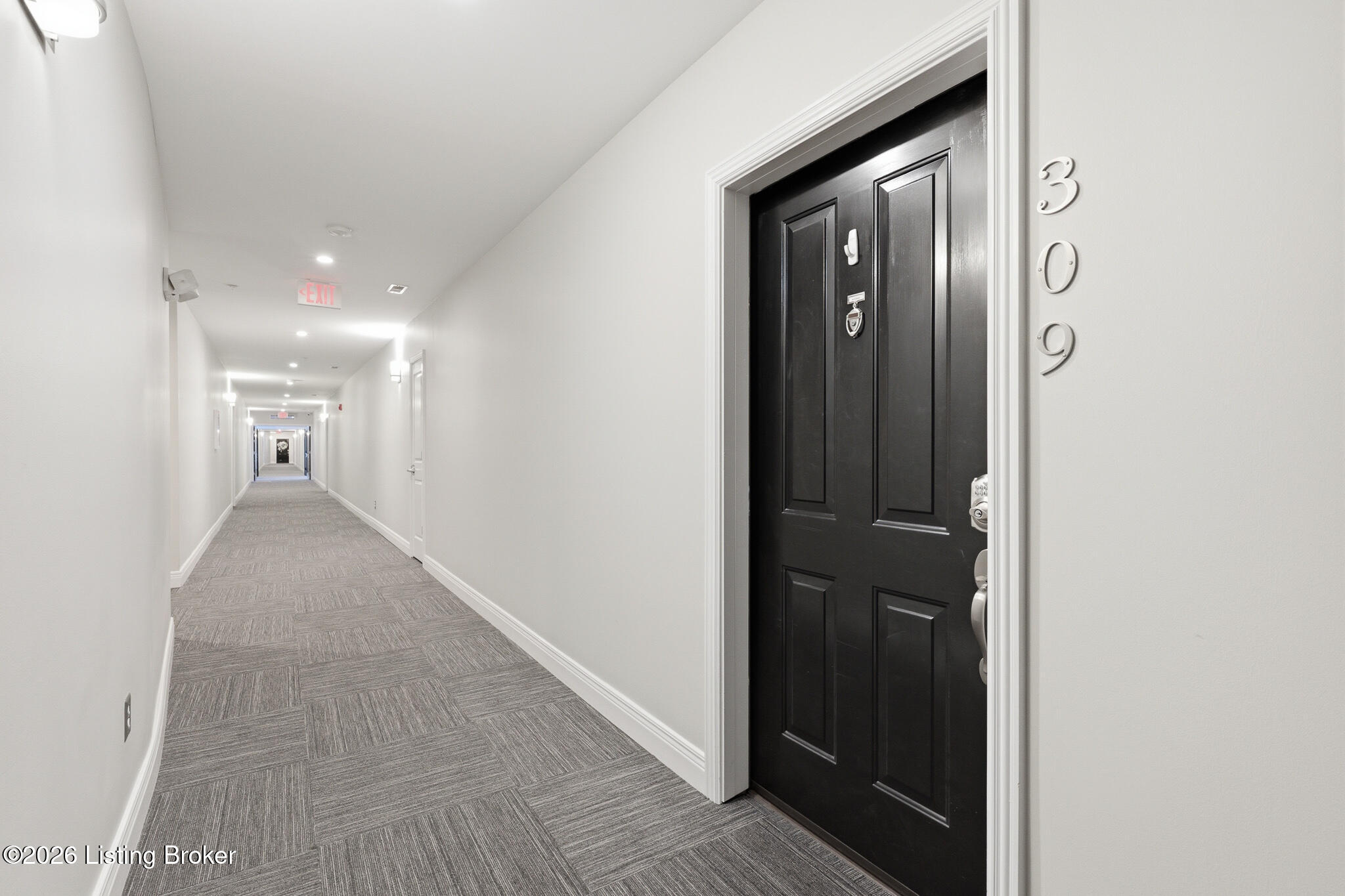 10619 Meeting St 309