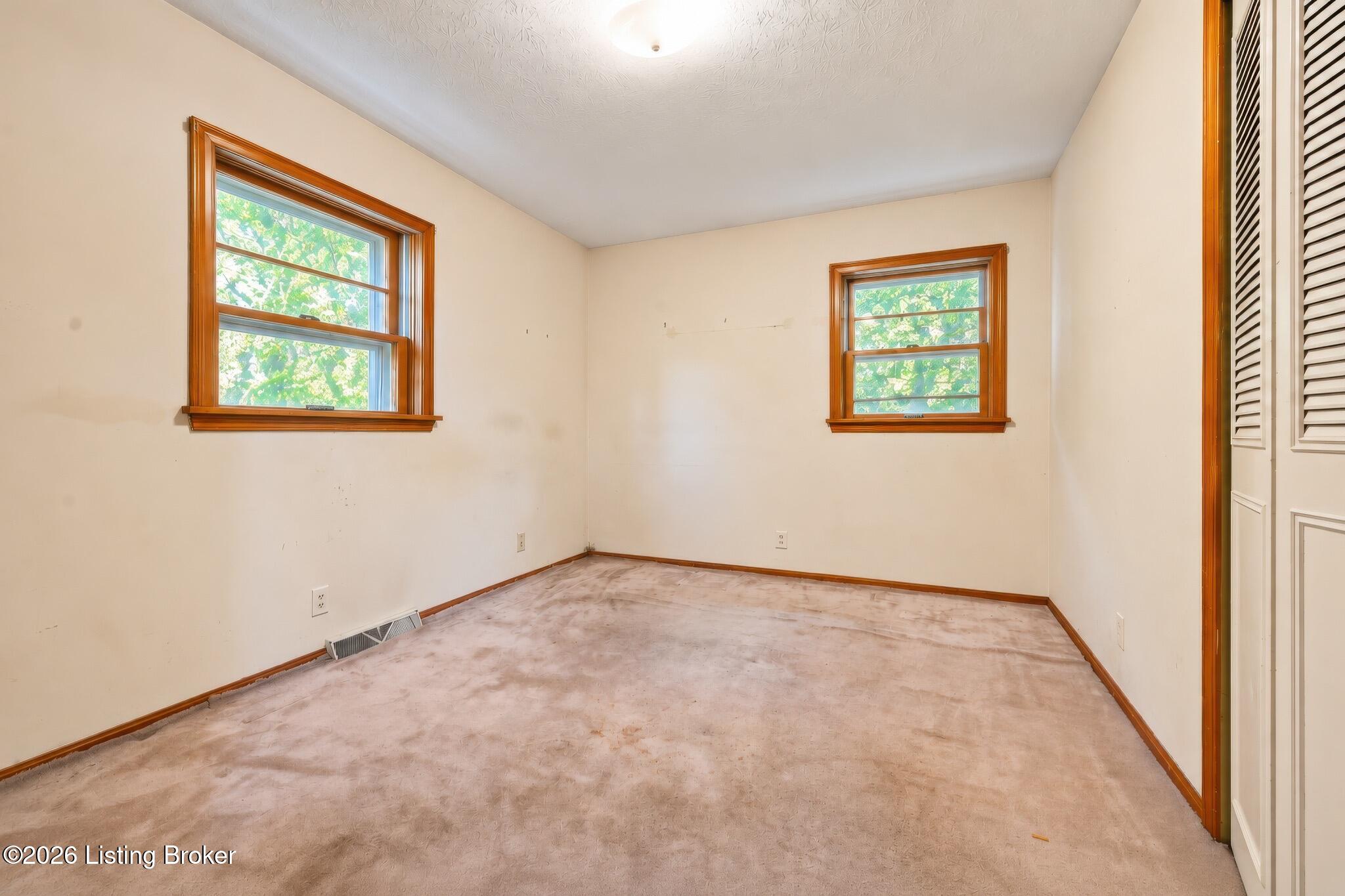 3329 Frontier Trail