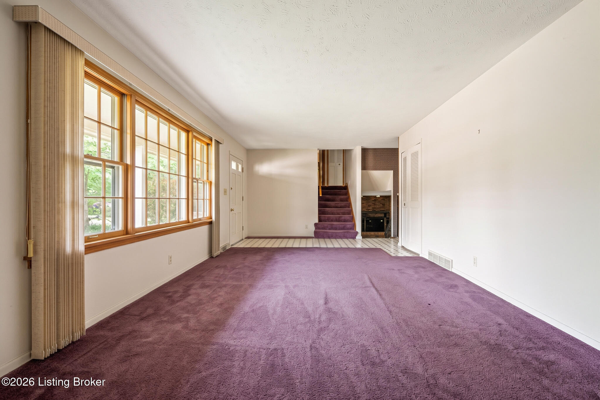 3329 Frontier Trail