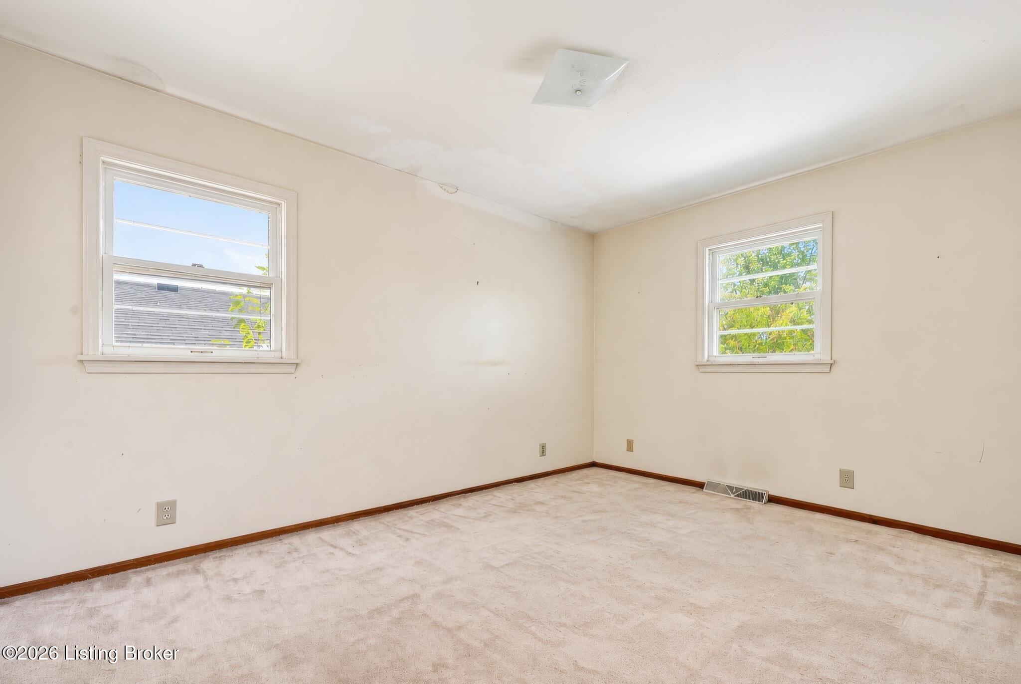 3329 Frontier Trail