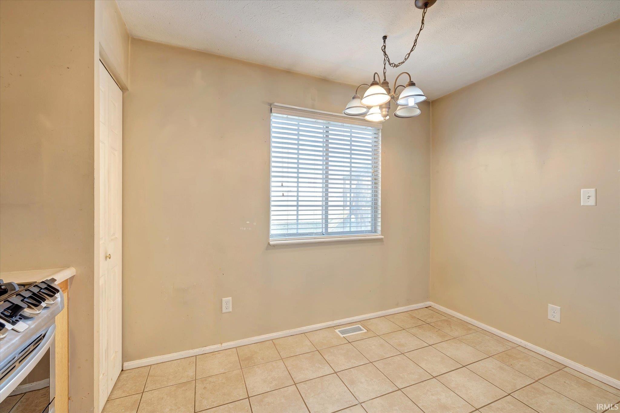 352 Briarwood Lane