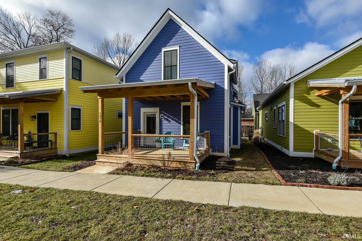 1278 E Short Street