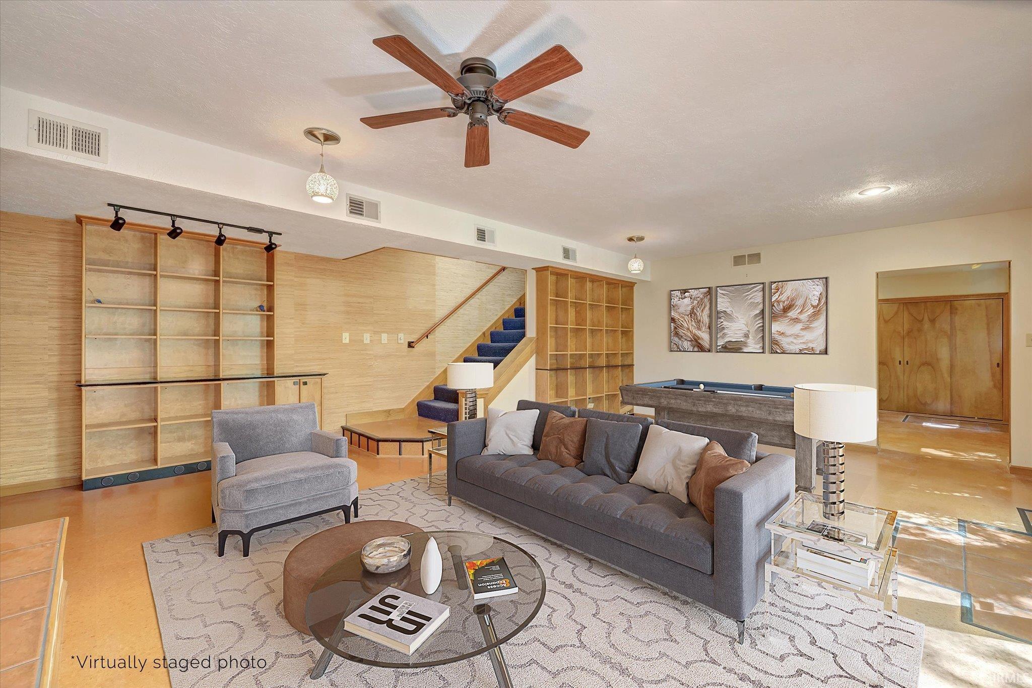 3120 E Diana Court