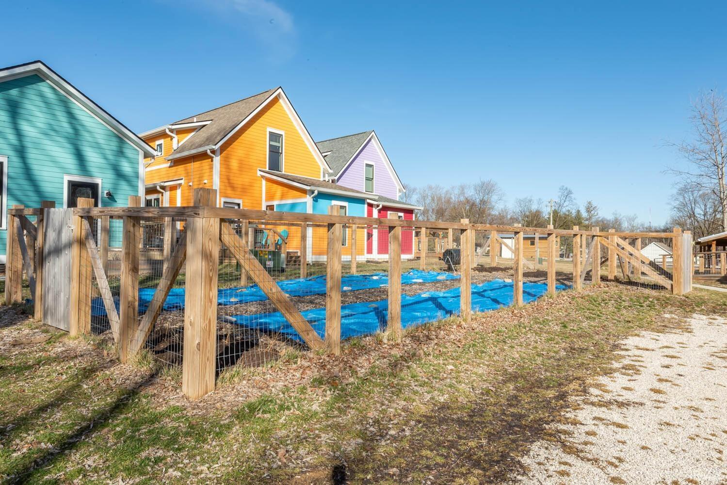 1304 E Short Street