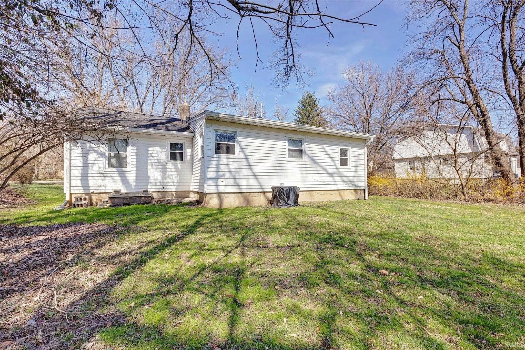 717 W Ralston Drive