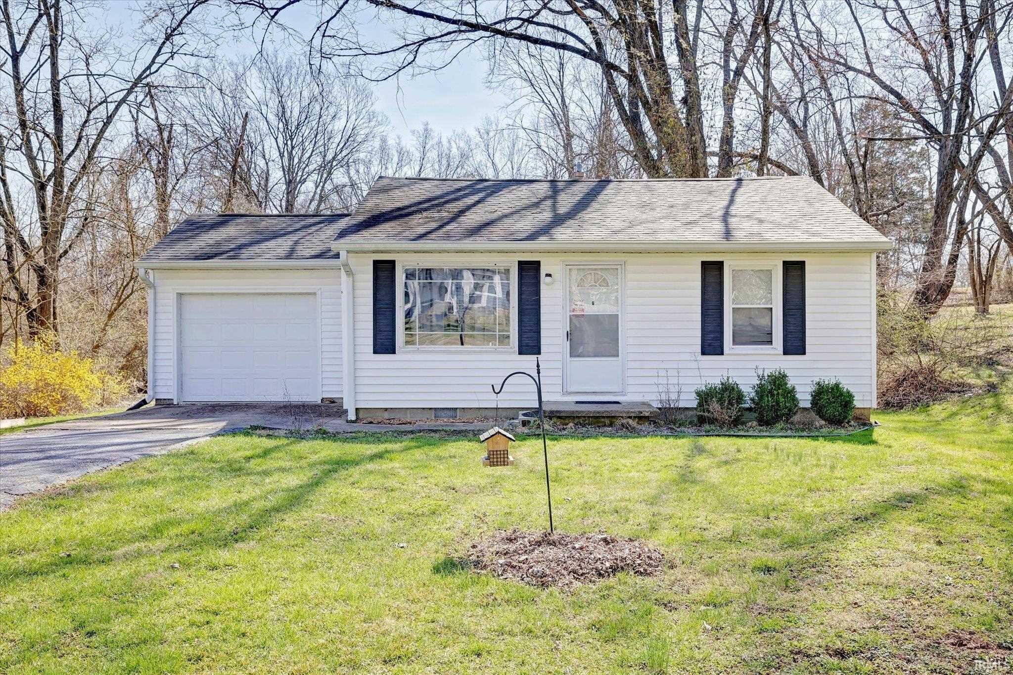 717 W Ralston Drive
