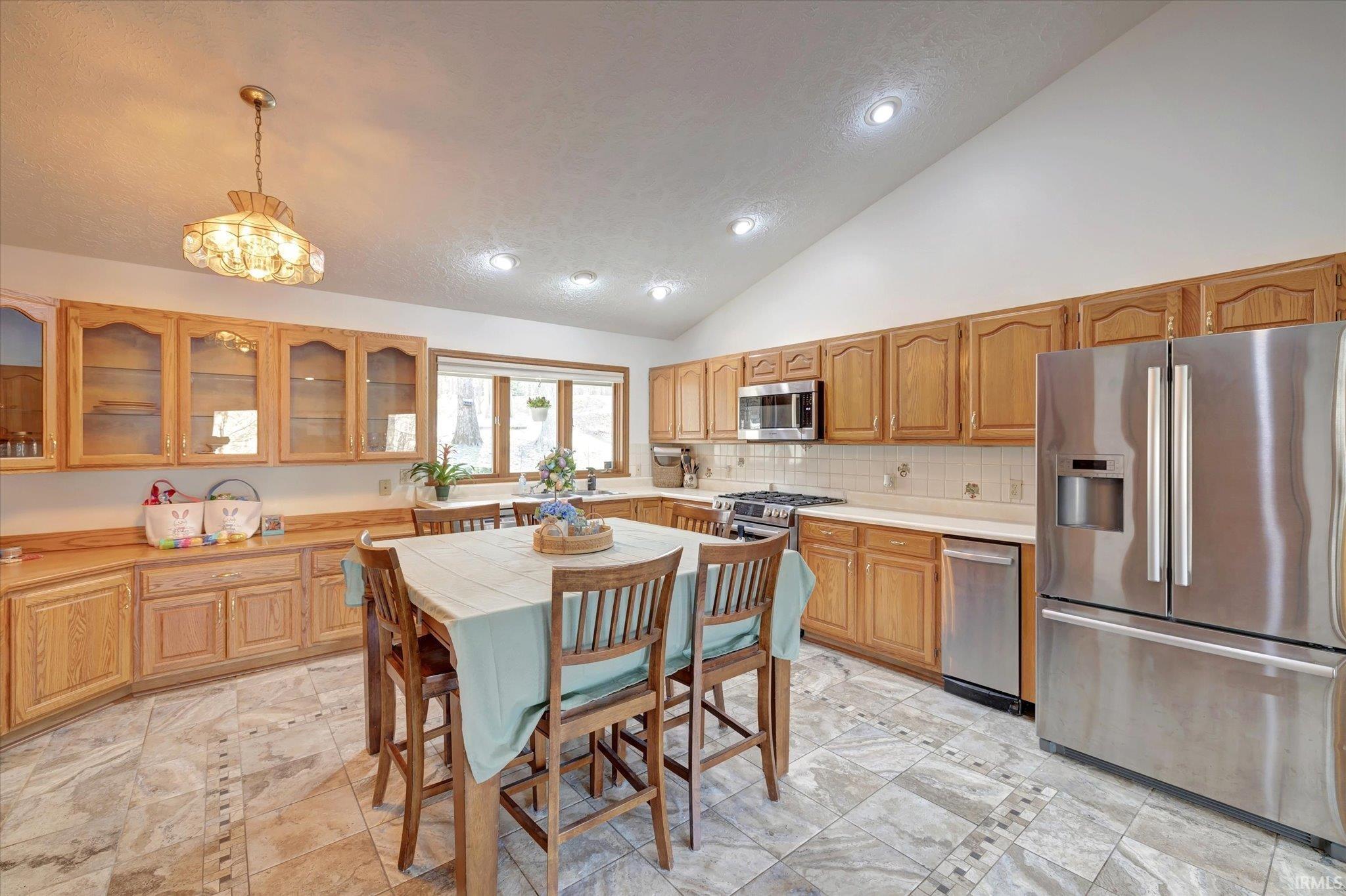 1291 Lakeside Drive
