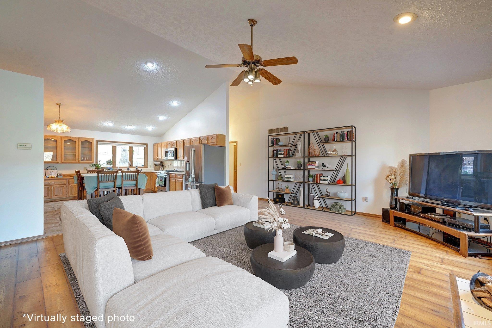 1291 Lakeside Drive