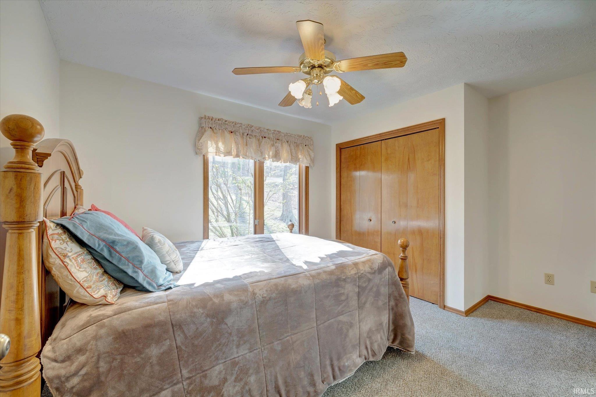 1291 Lakeside Drive