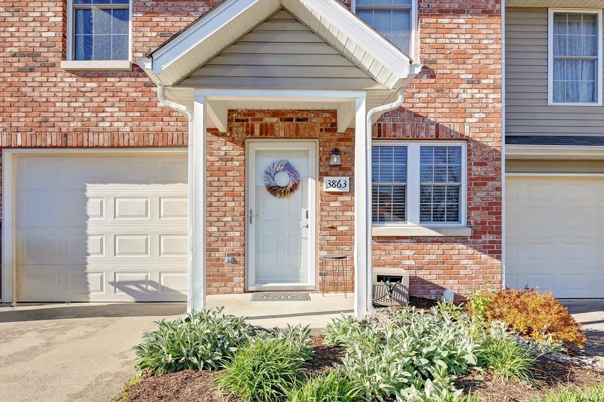 3863 S Cramer Circle