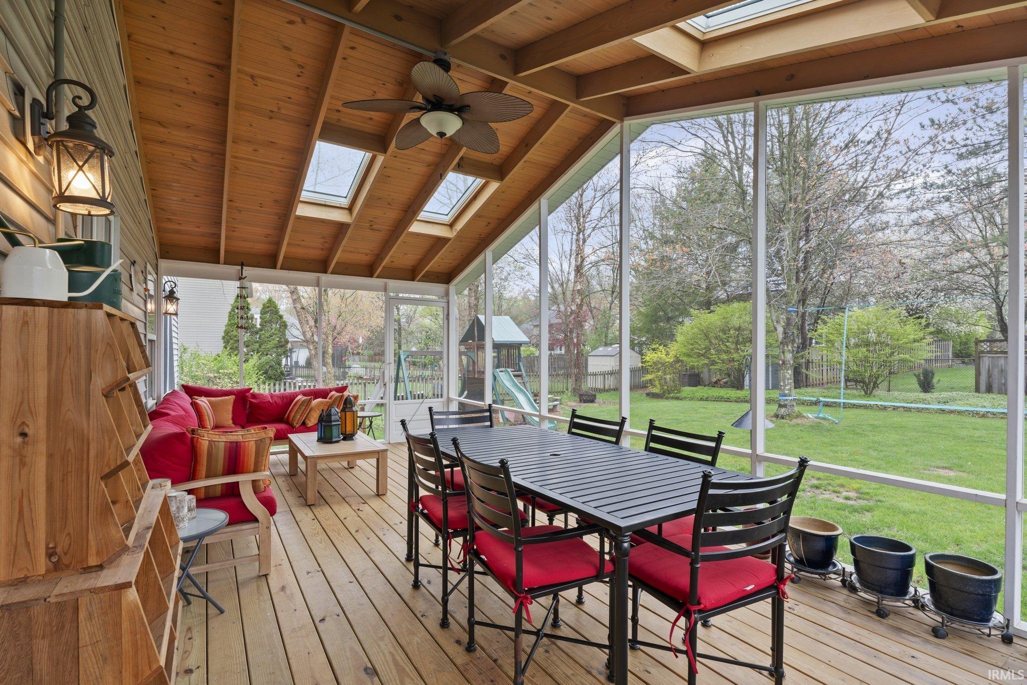 2706 E Brigs Bend