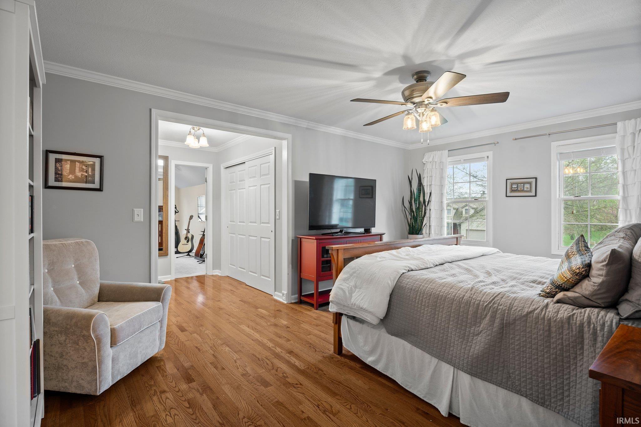 2706 E Brigs Bend