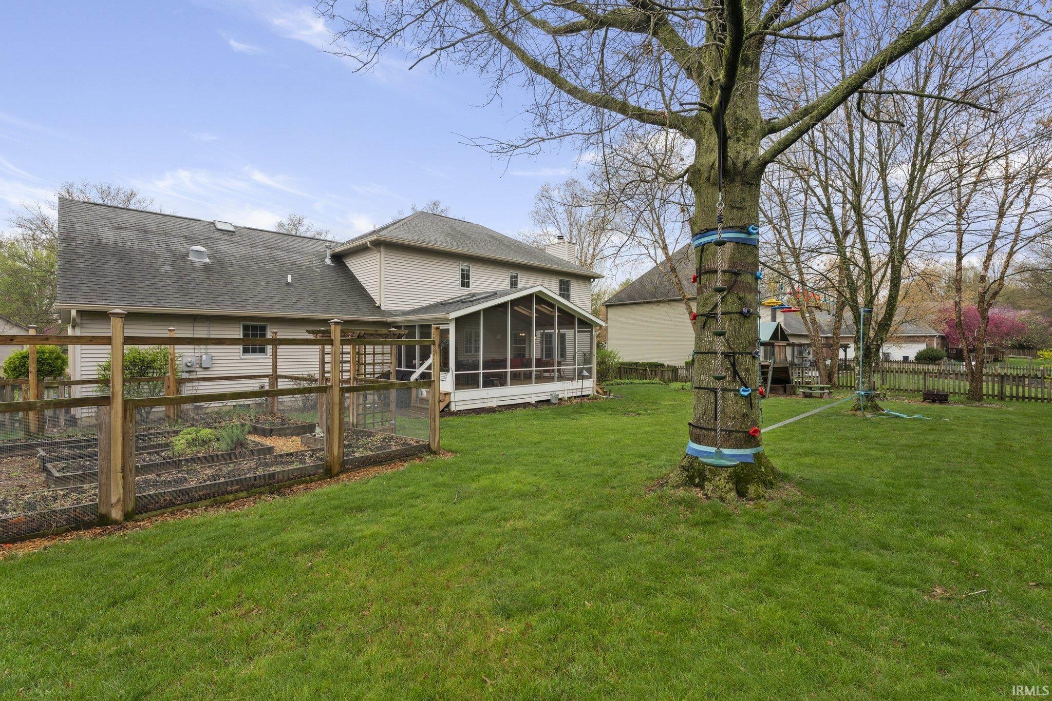 2706 E Brigs Bend