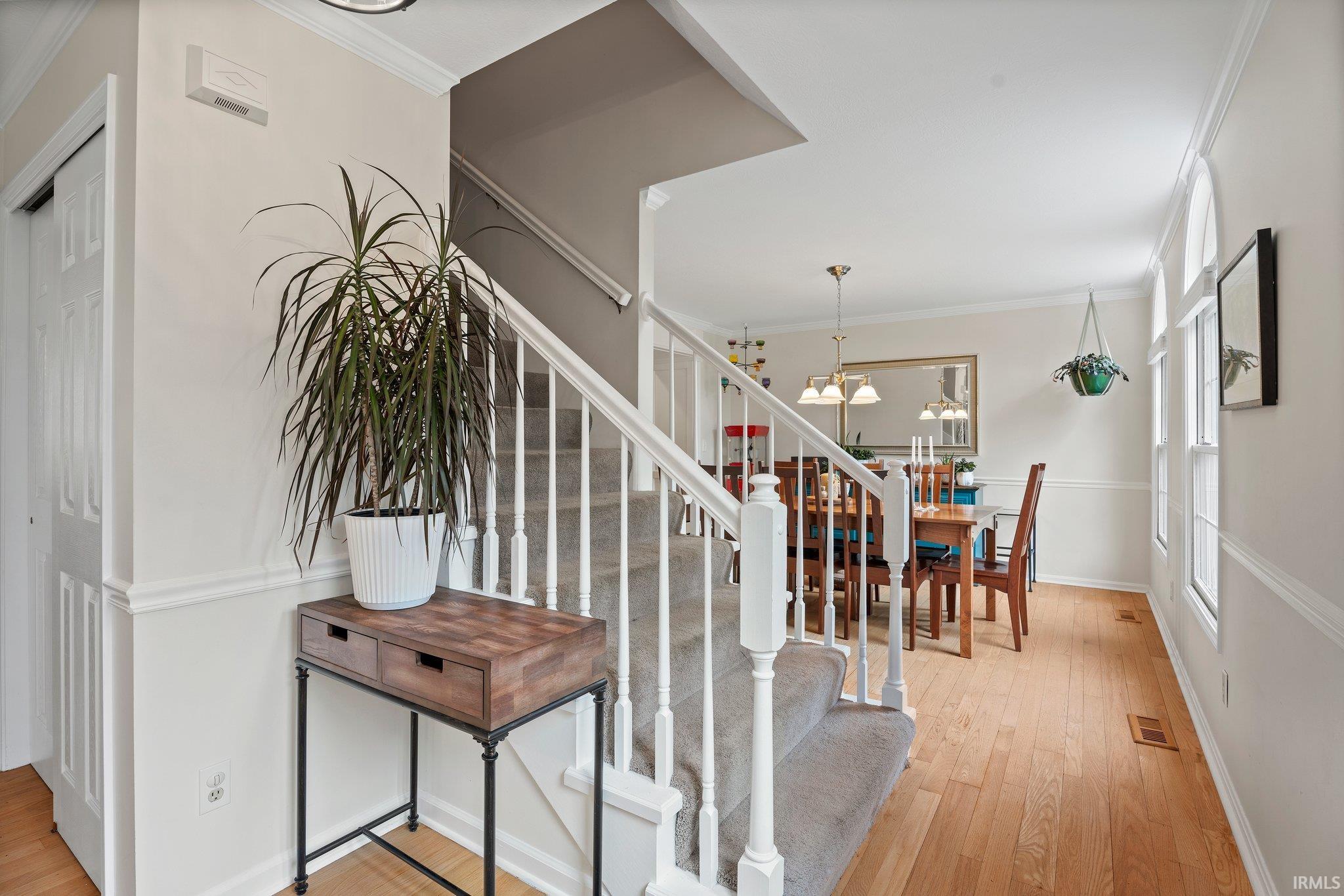 2706 E Brigs Bend