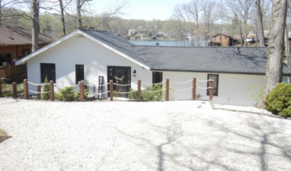 6674 Grizzly Court