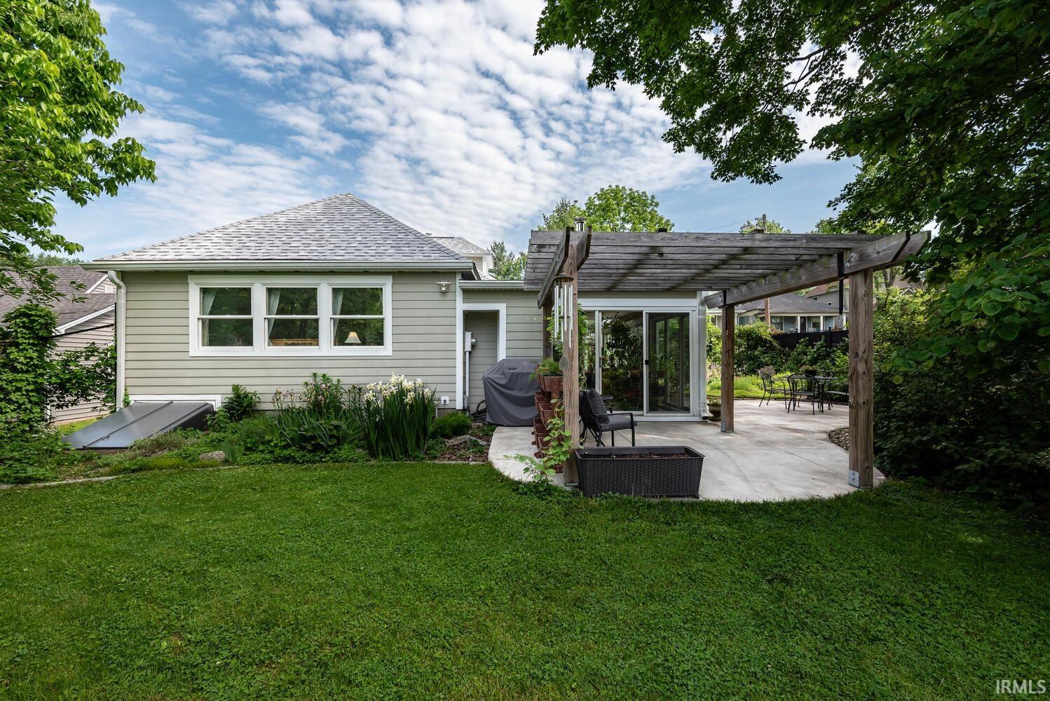 517 W 13th Street