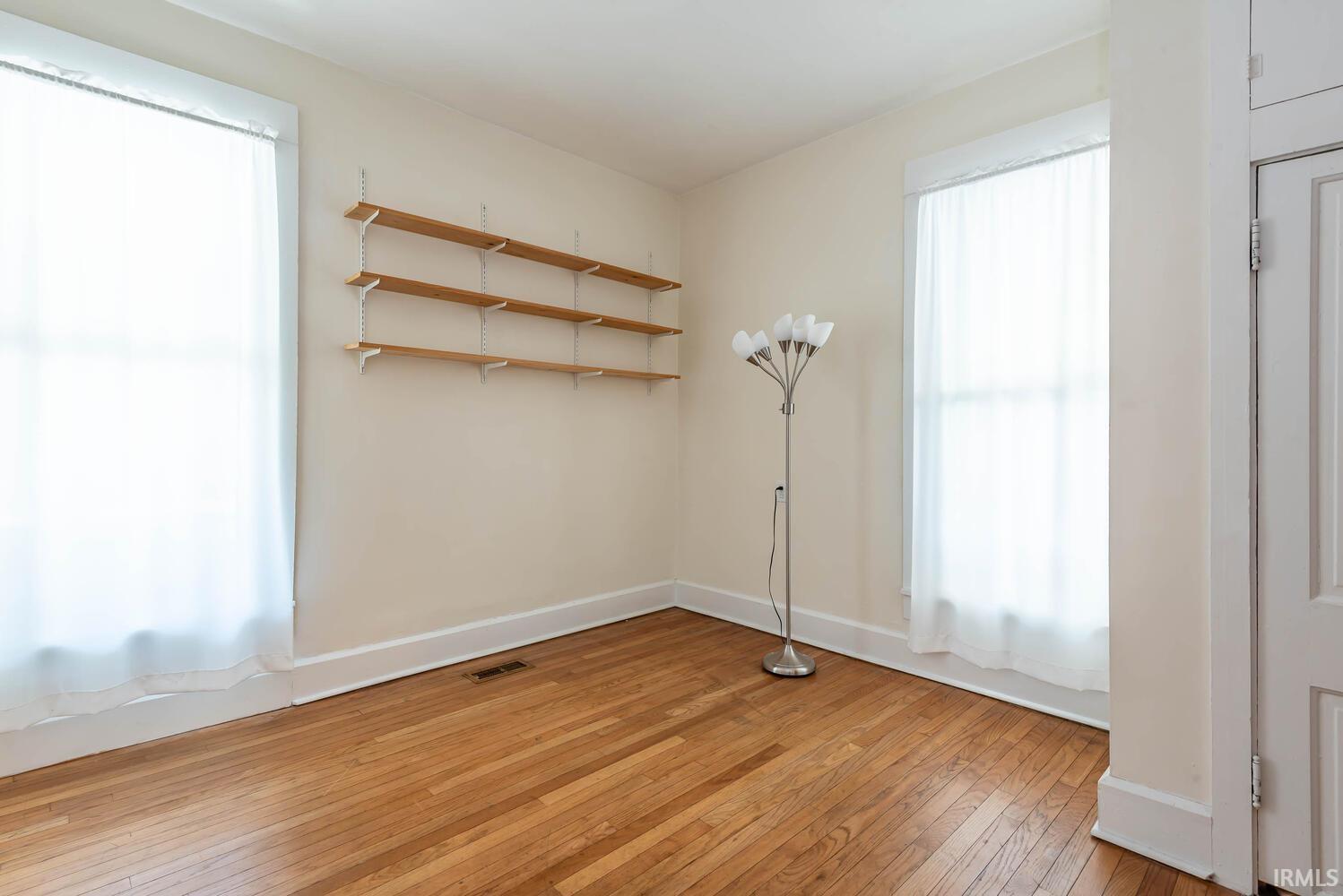 517 W 13th Street