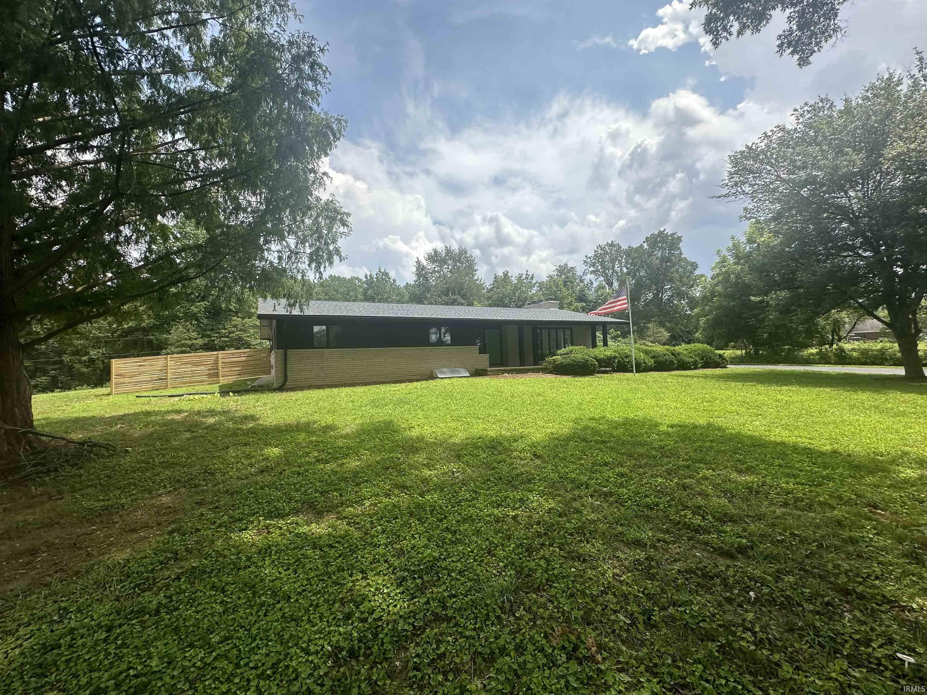 4810 E State Road 45