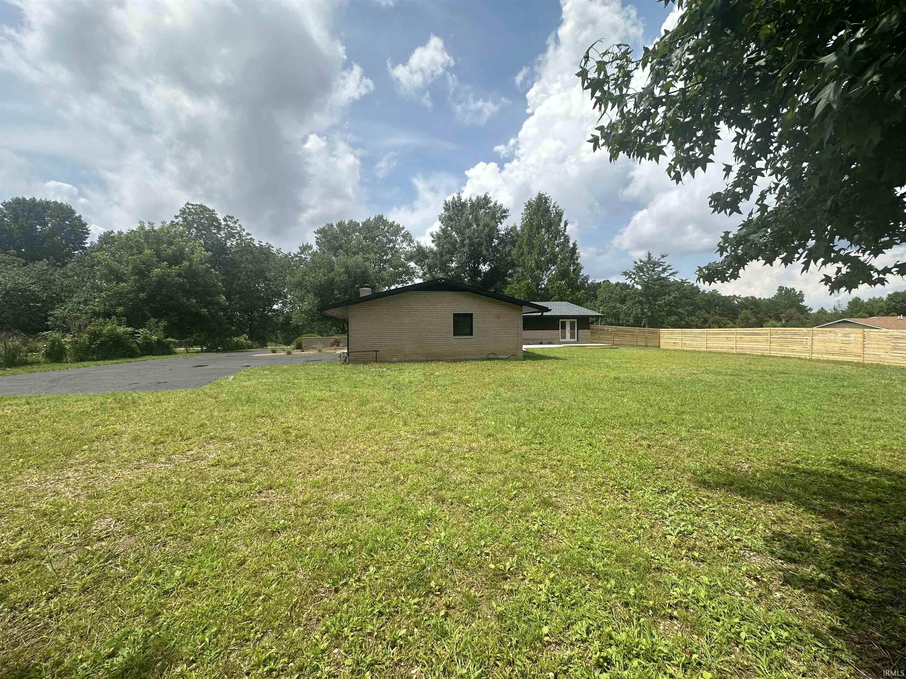 4810 E State Road 45
